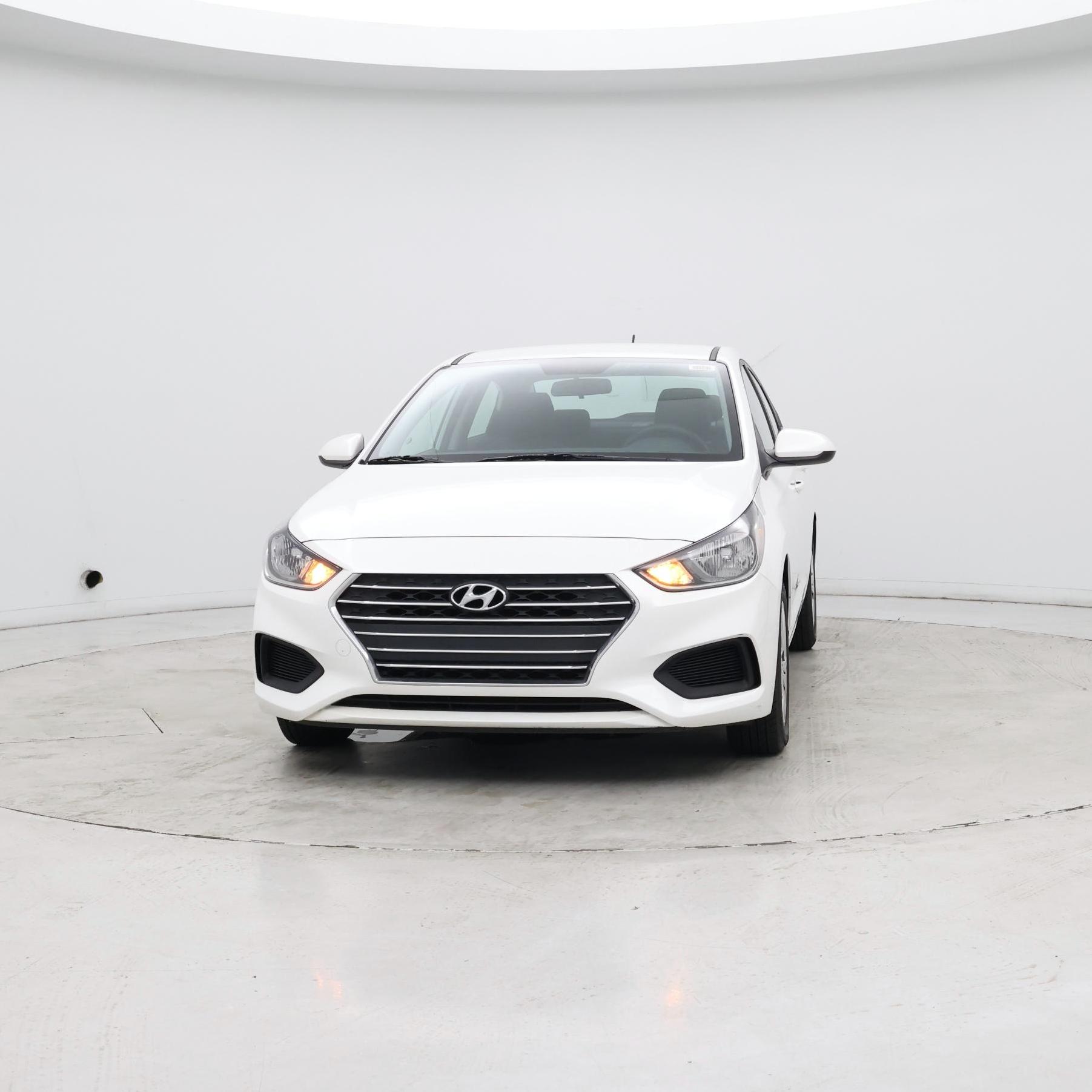 Thumbnail: 2021 Hyundai Accent - 4