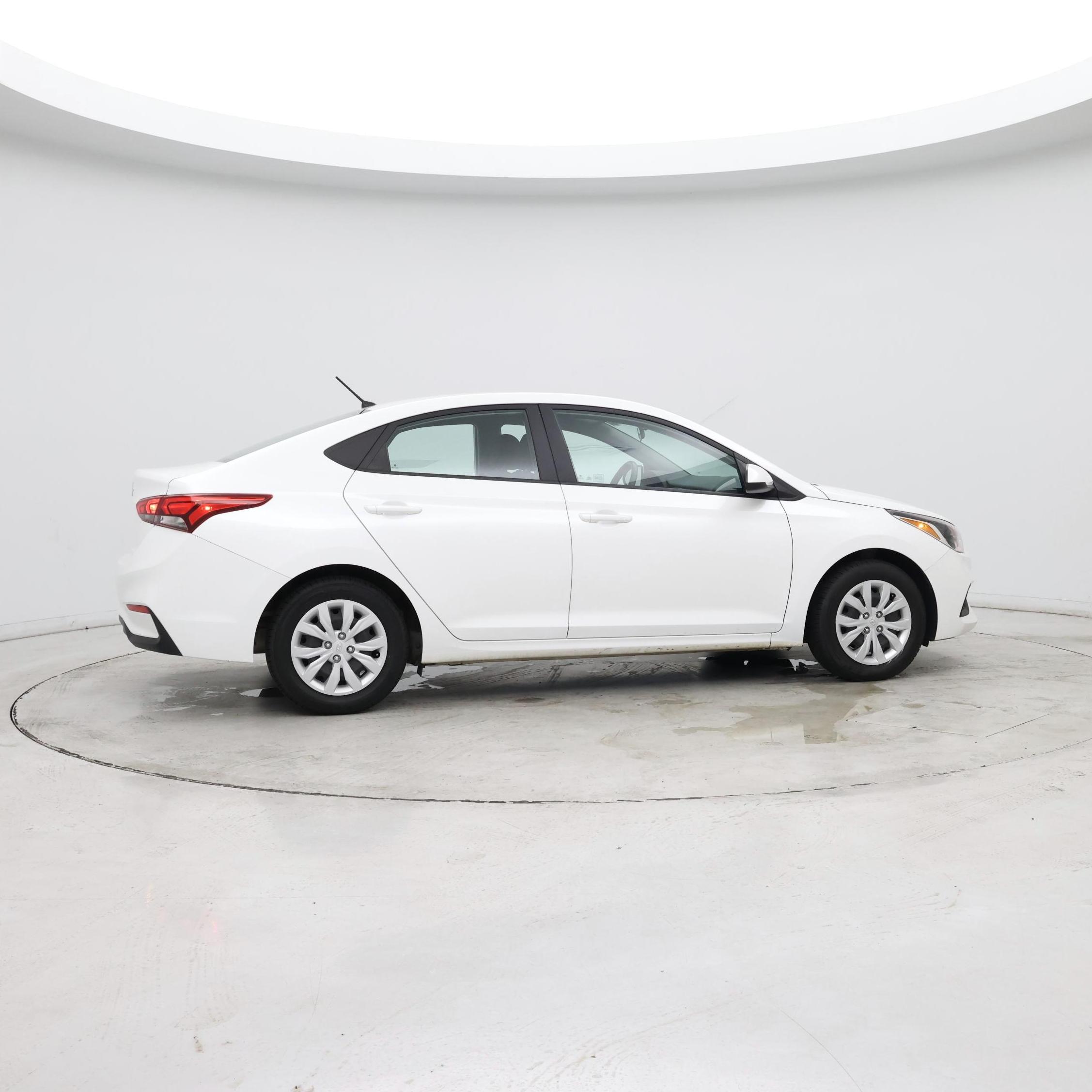 Thumbnail: 2021 Hyundai Accent - 8