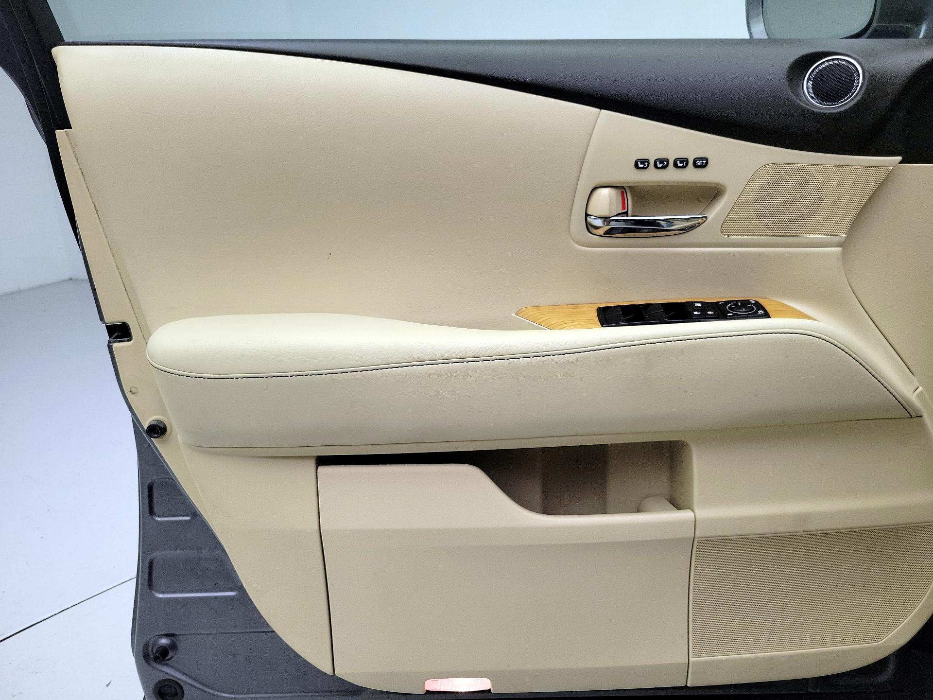 Thumbnail: 2014 Lexus RX - 12