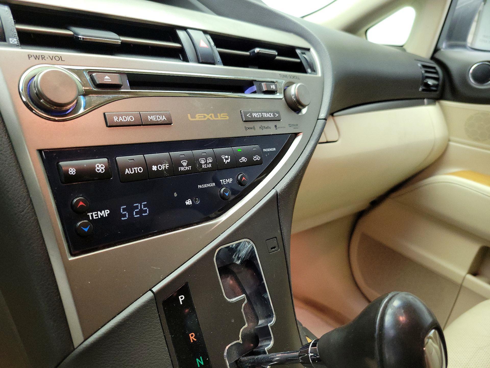 Thumbnail: 2014 Lexus RX - 17