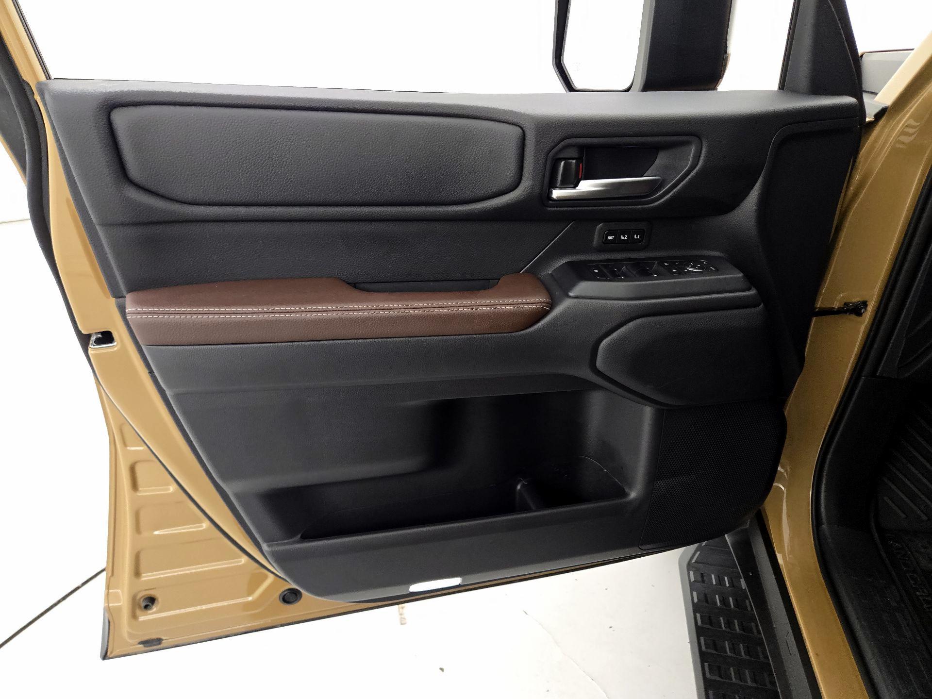 Thumbnail: 2026 Toyota Land Cruiser - 12