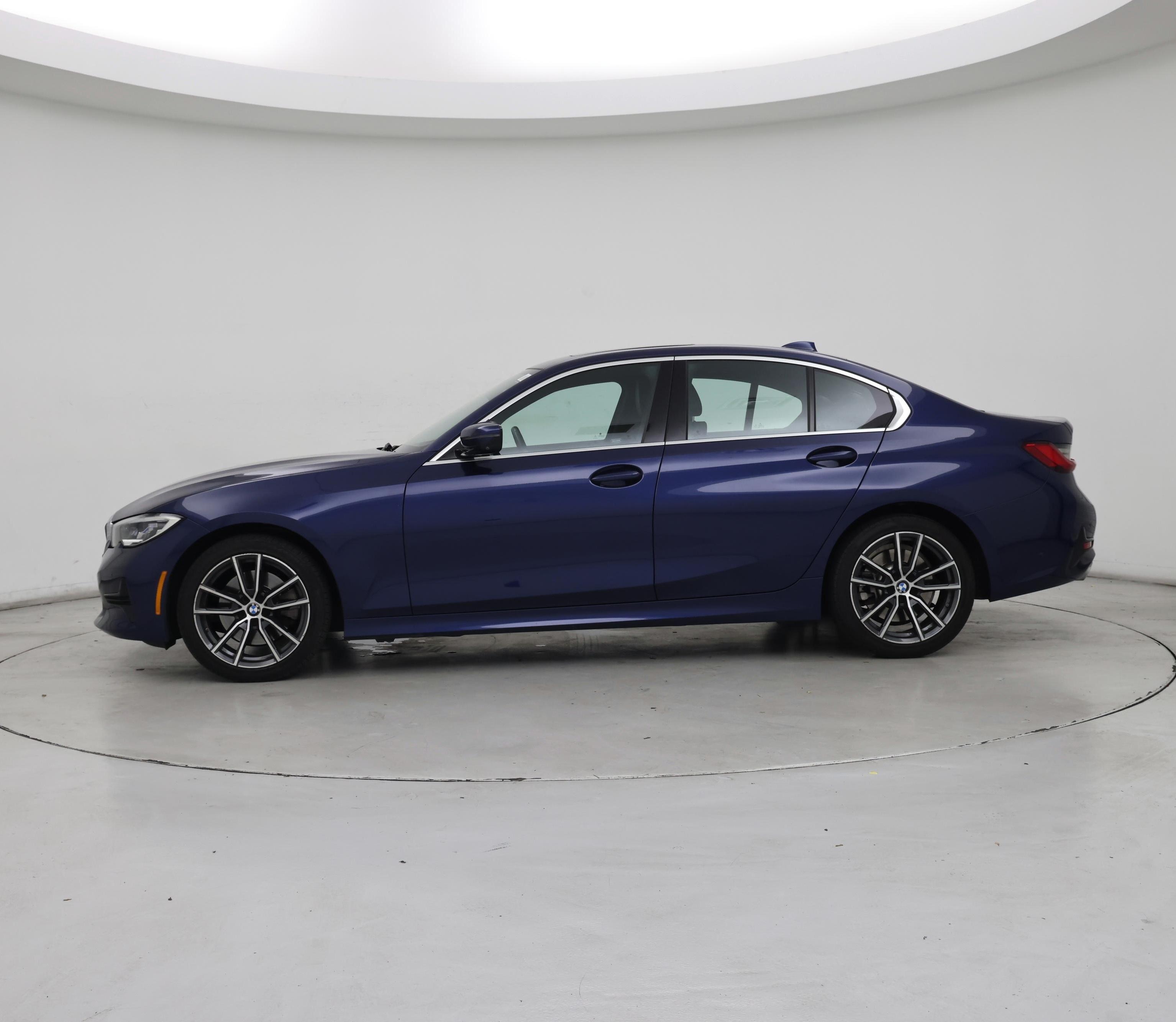 Thumbnail: 2020 BMW 3 Series - 3