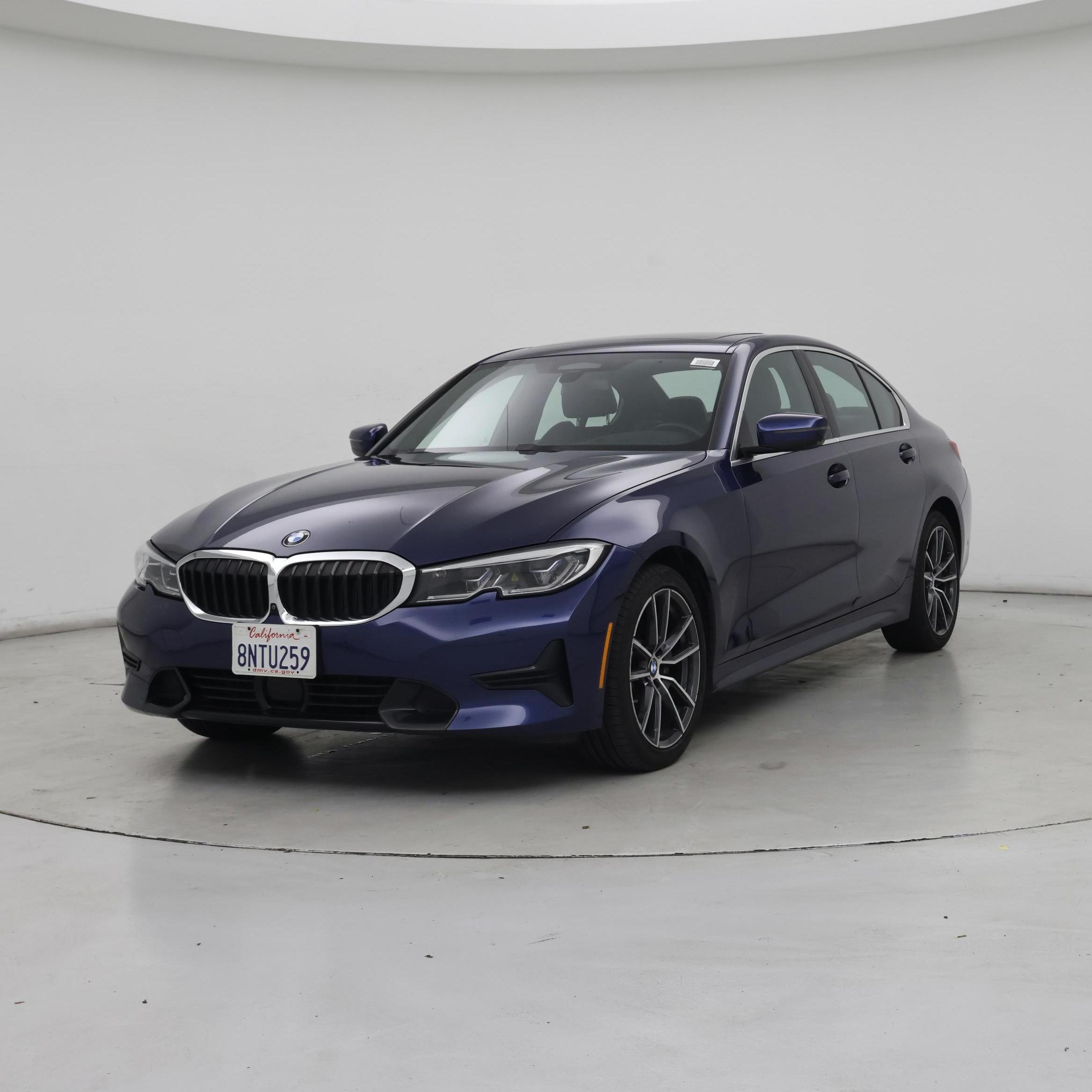 Thumbnail: 2020 BMW 3 Series - 4