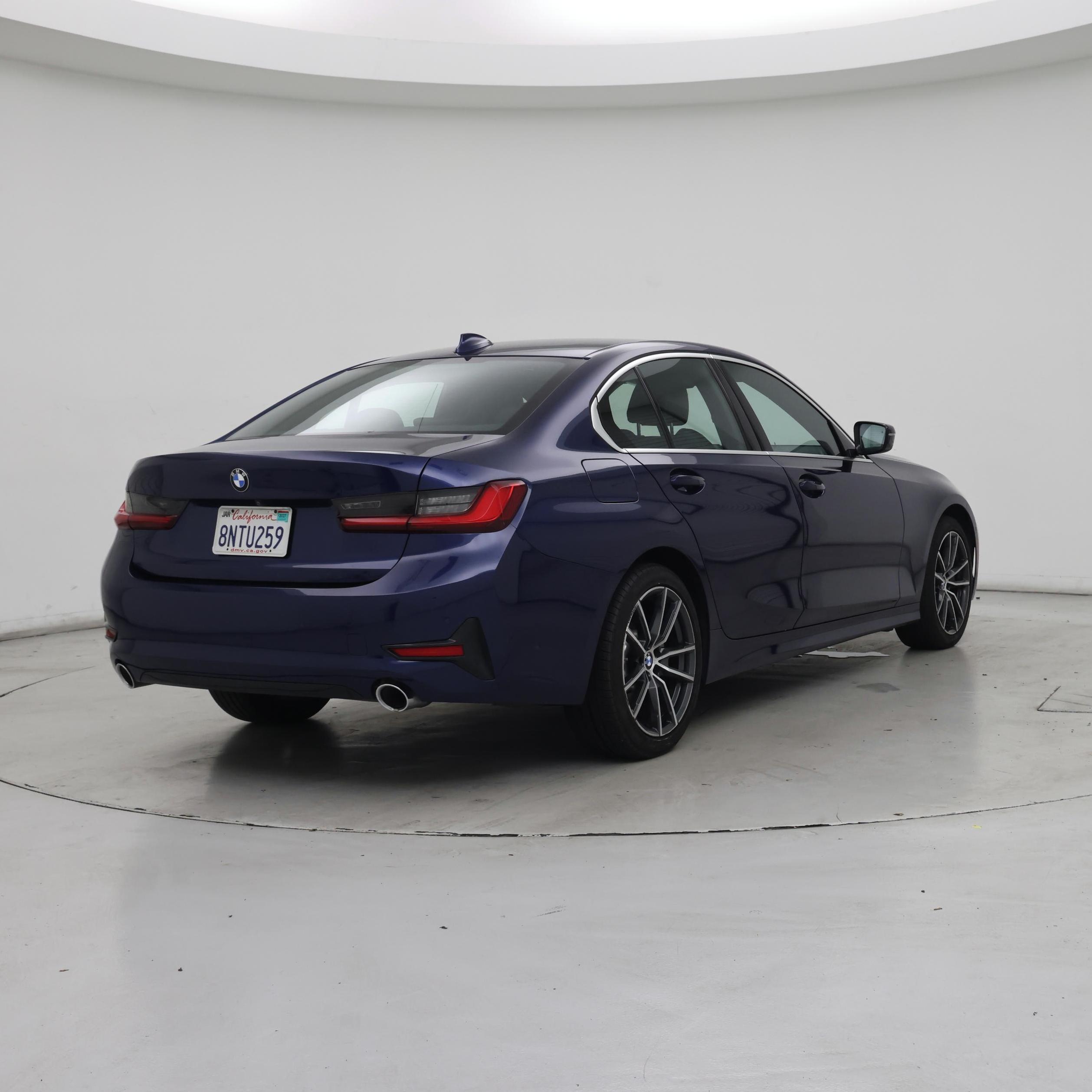 Thumbnail: 2020 BMW 3 Series - 8