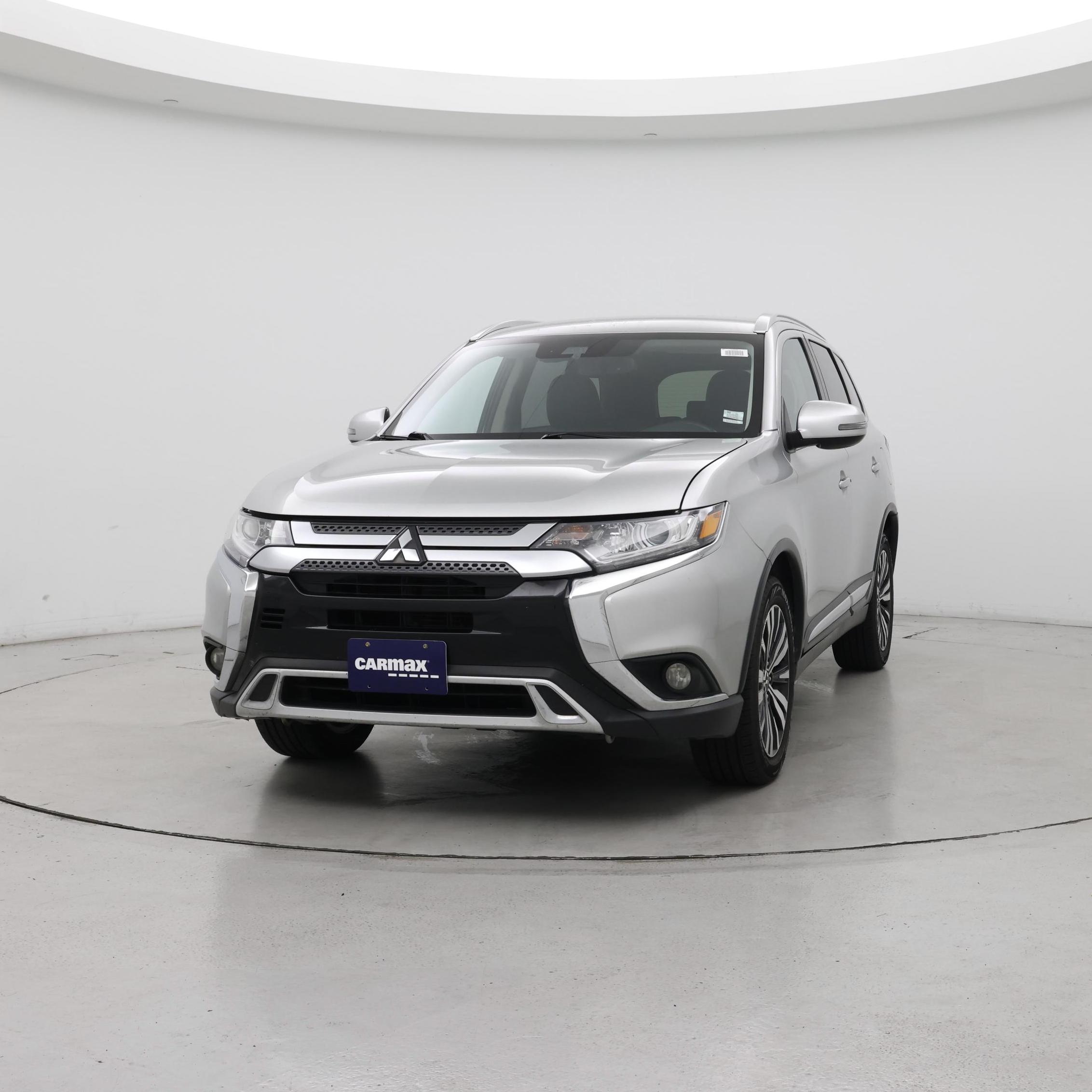 Thumbnail: 2020 Mitsubishi Outlander - 4