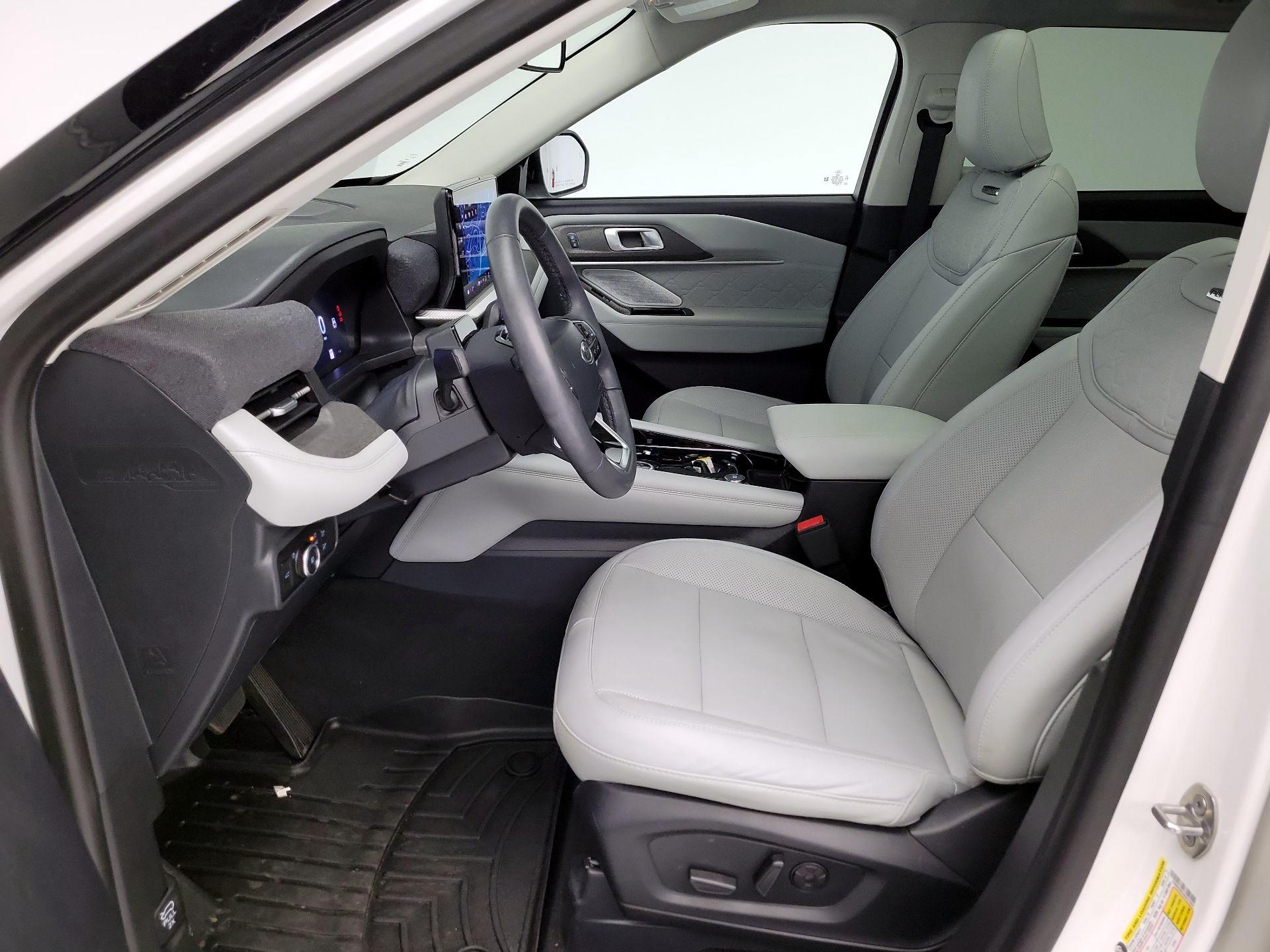 Thumbnail: 2025 Ford Explorer - 11