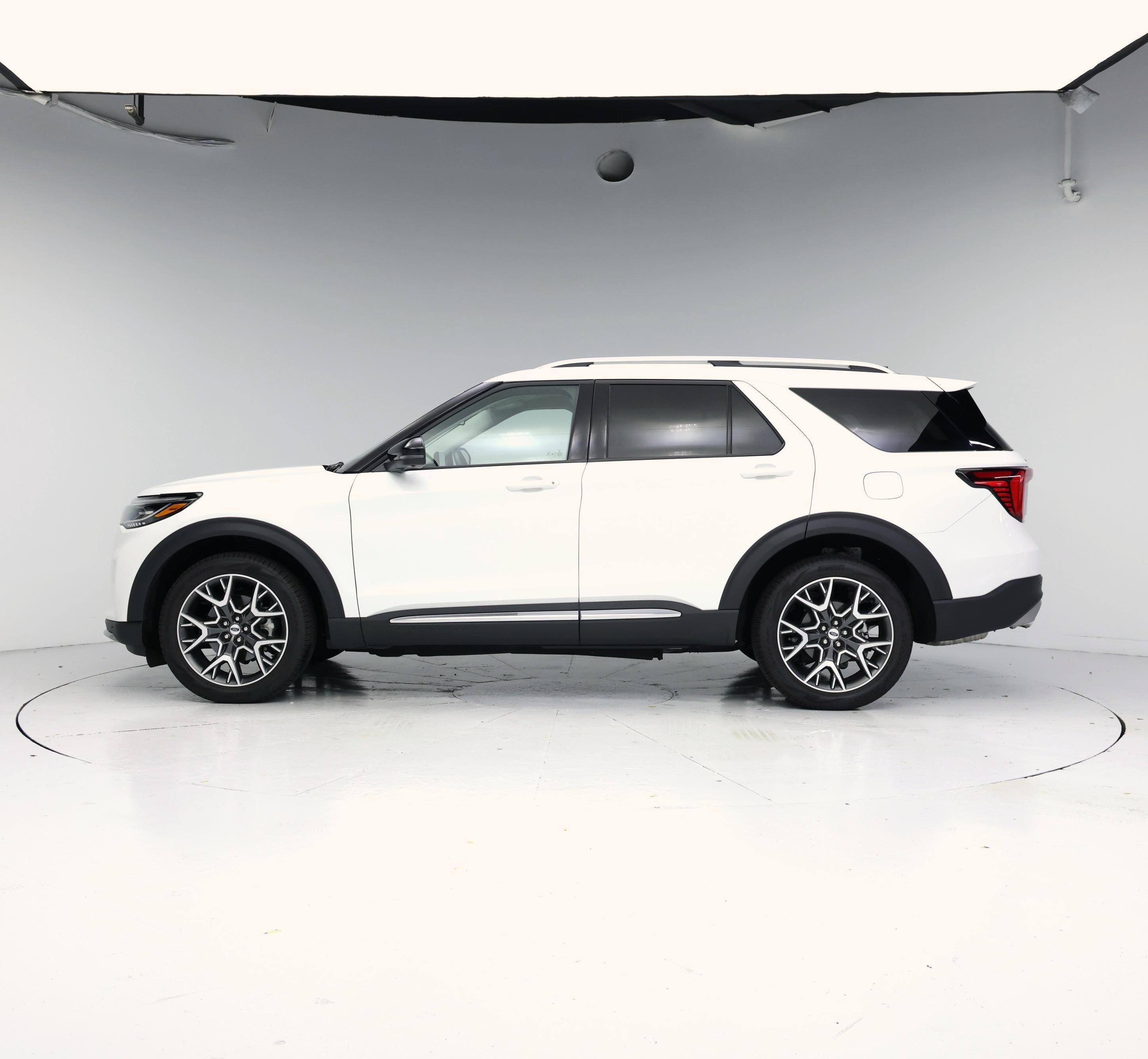 Thumbnail: 2025 Ford Explorer - 3
