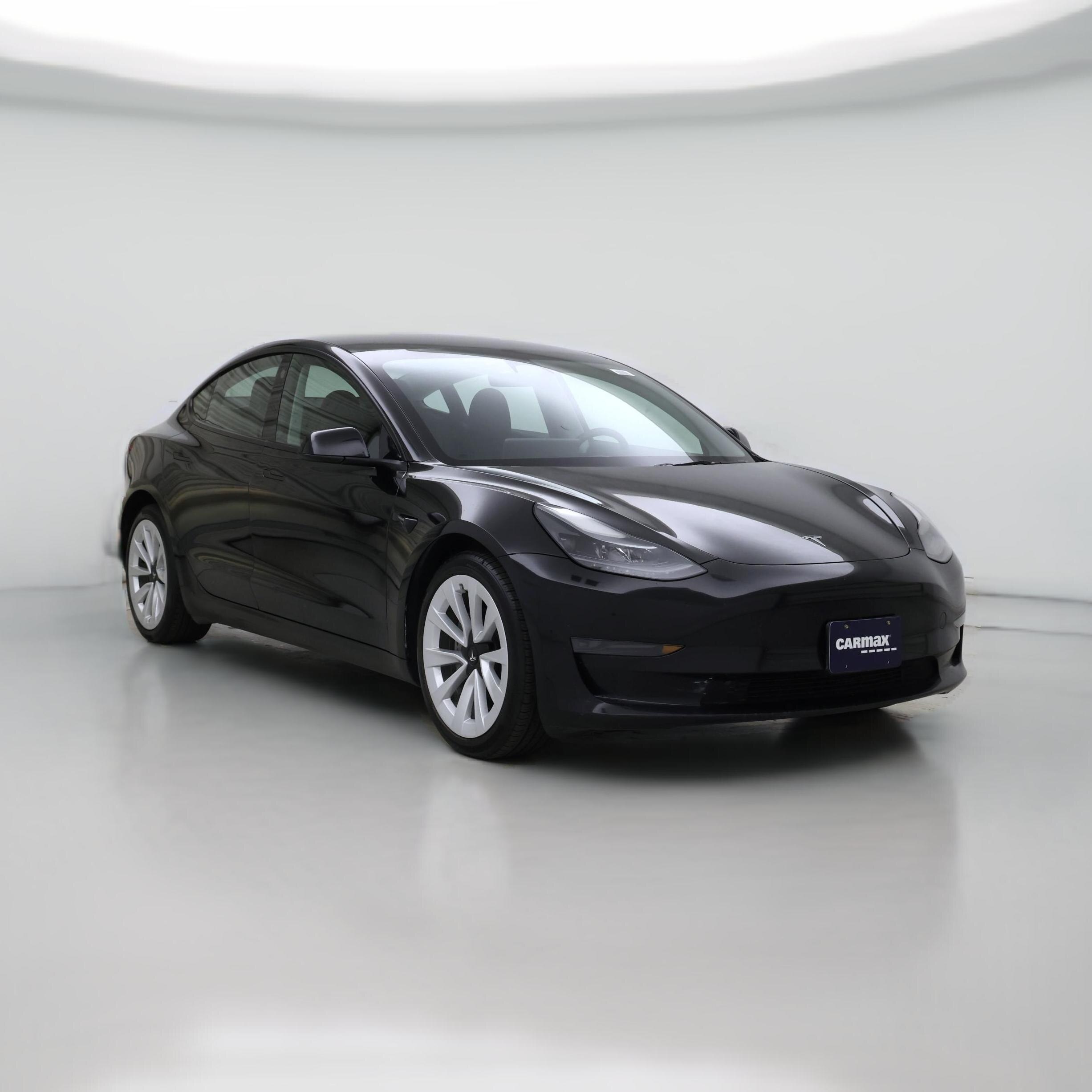 Thumbnail: 2023 Tesla Model 3 - 1