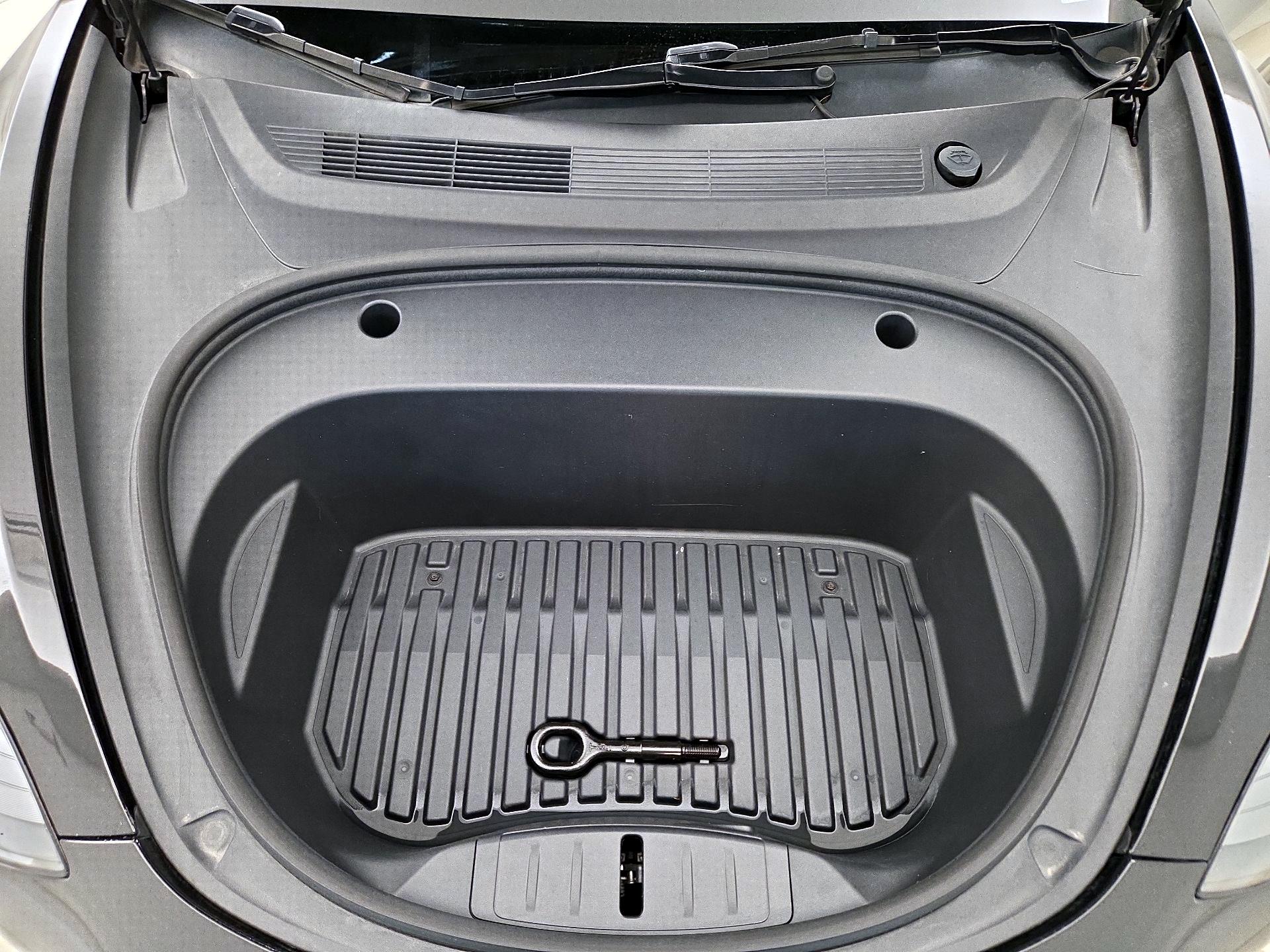 Thumbnail: 2023 Tesla Model 3 - 20