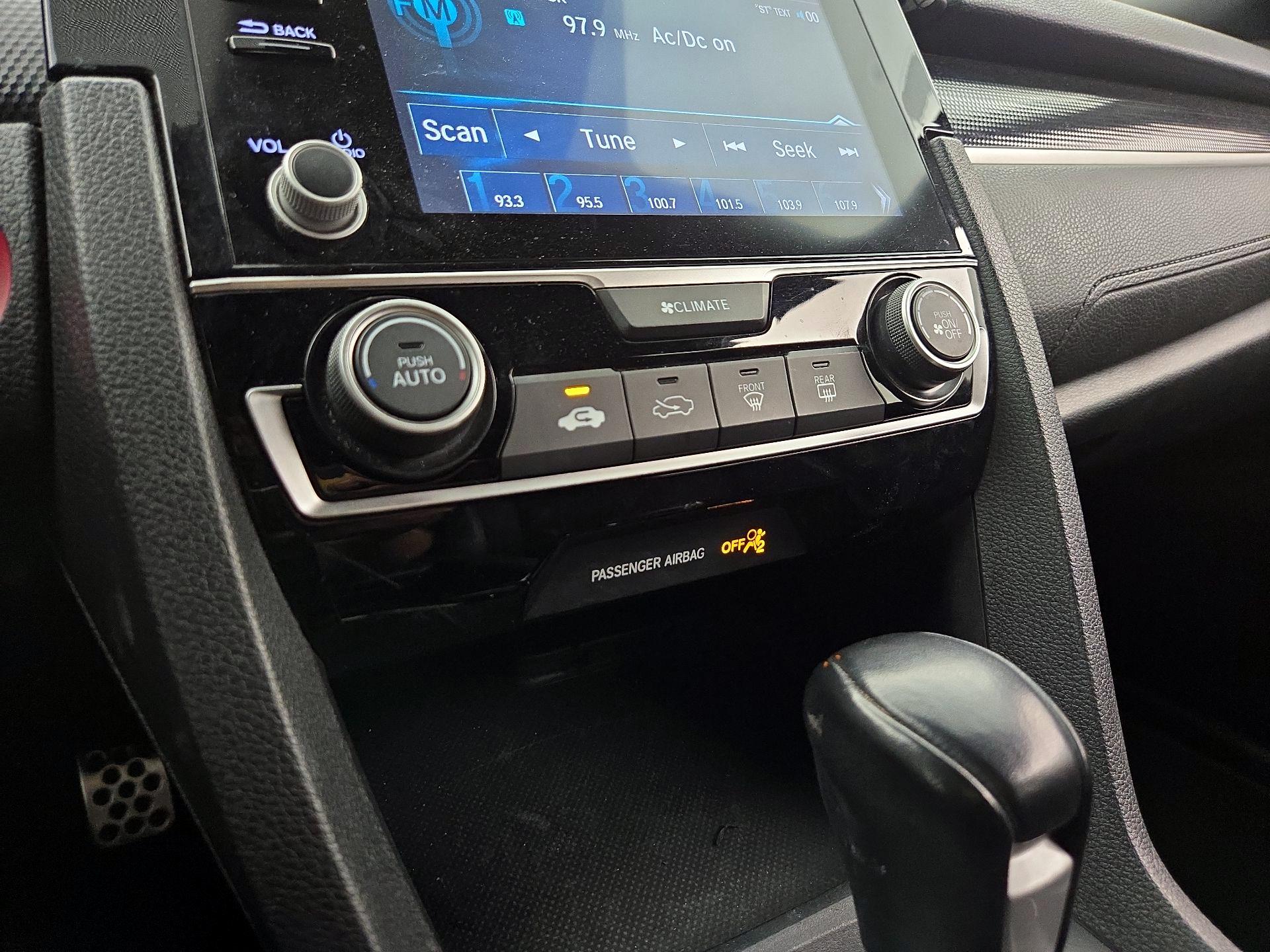 Thumbnail: 2019 Honda Civic - 16
