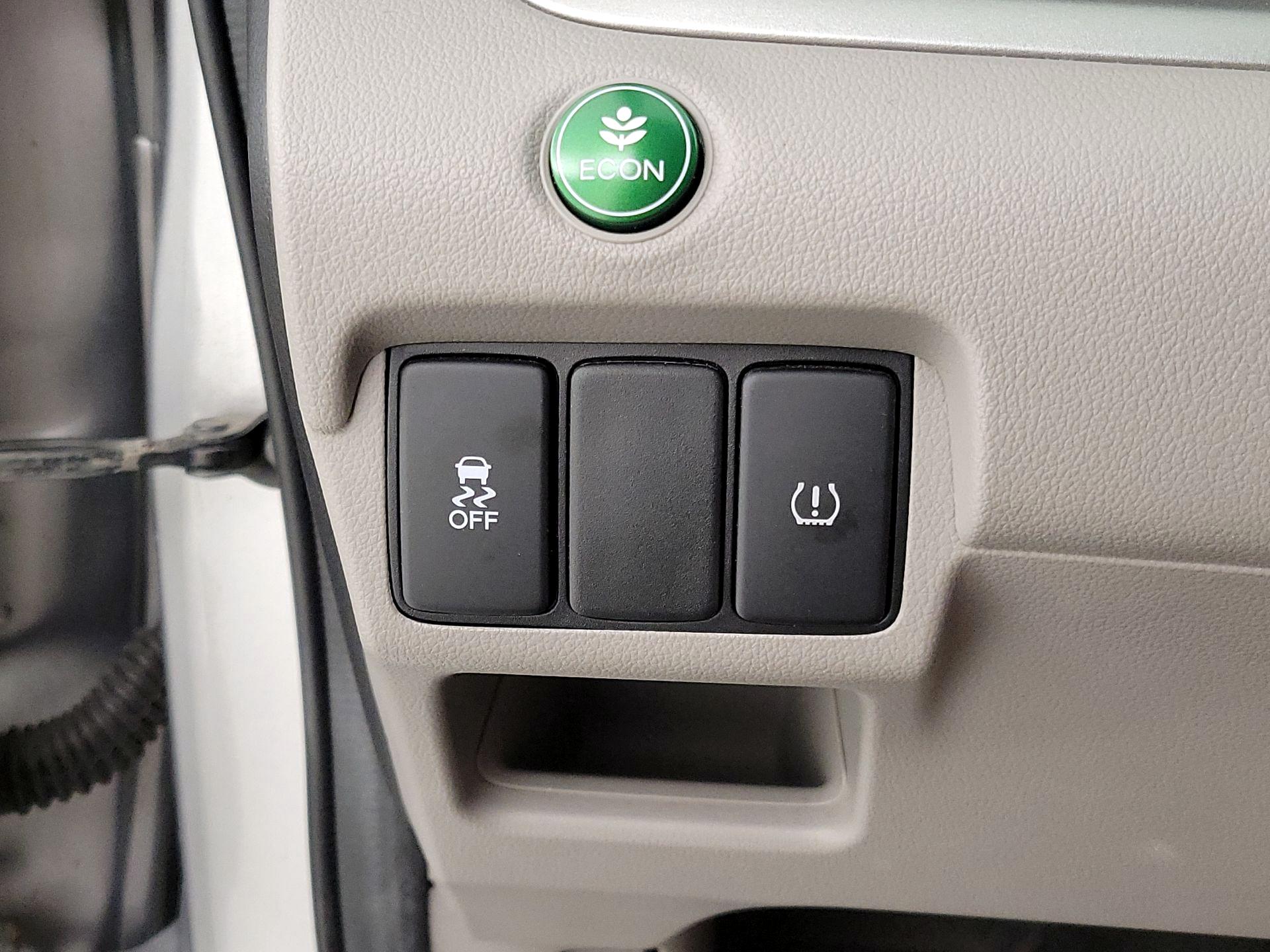 Thumbnail: 2014 Honda CR-V - 13