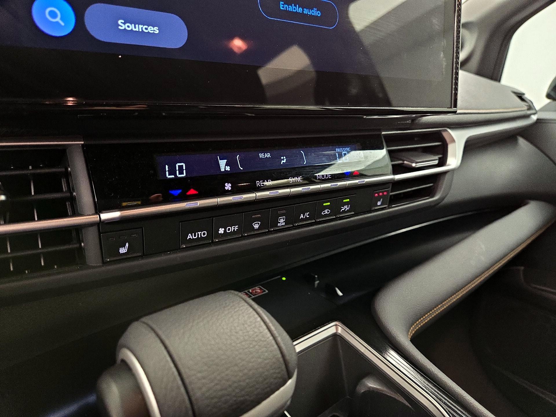 Thumbnail: 2025 Toyota Sienna - 16
