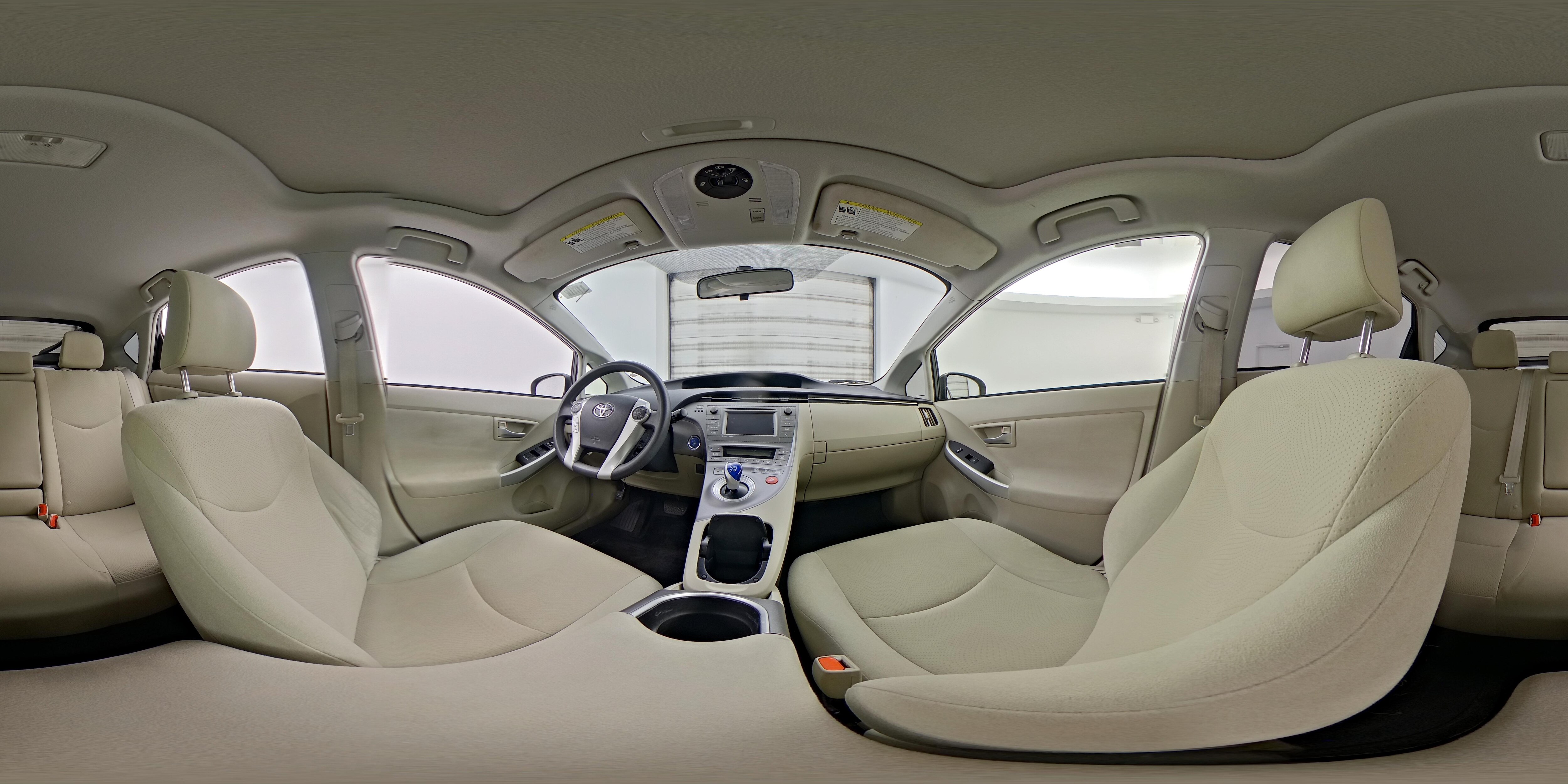2014 Toyota Prius Three - Photo 24