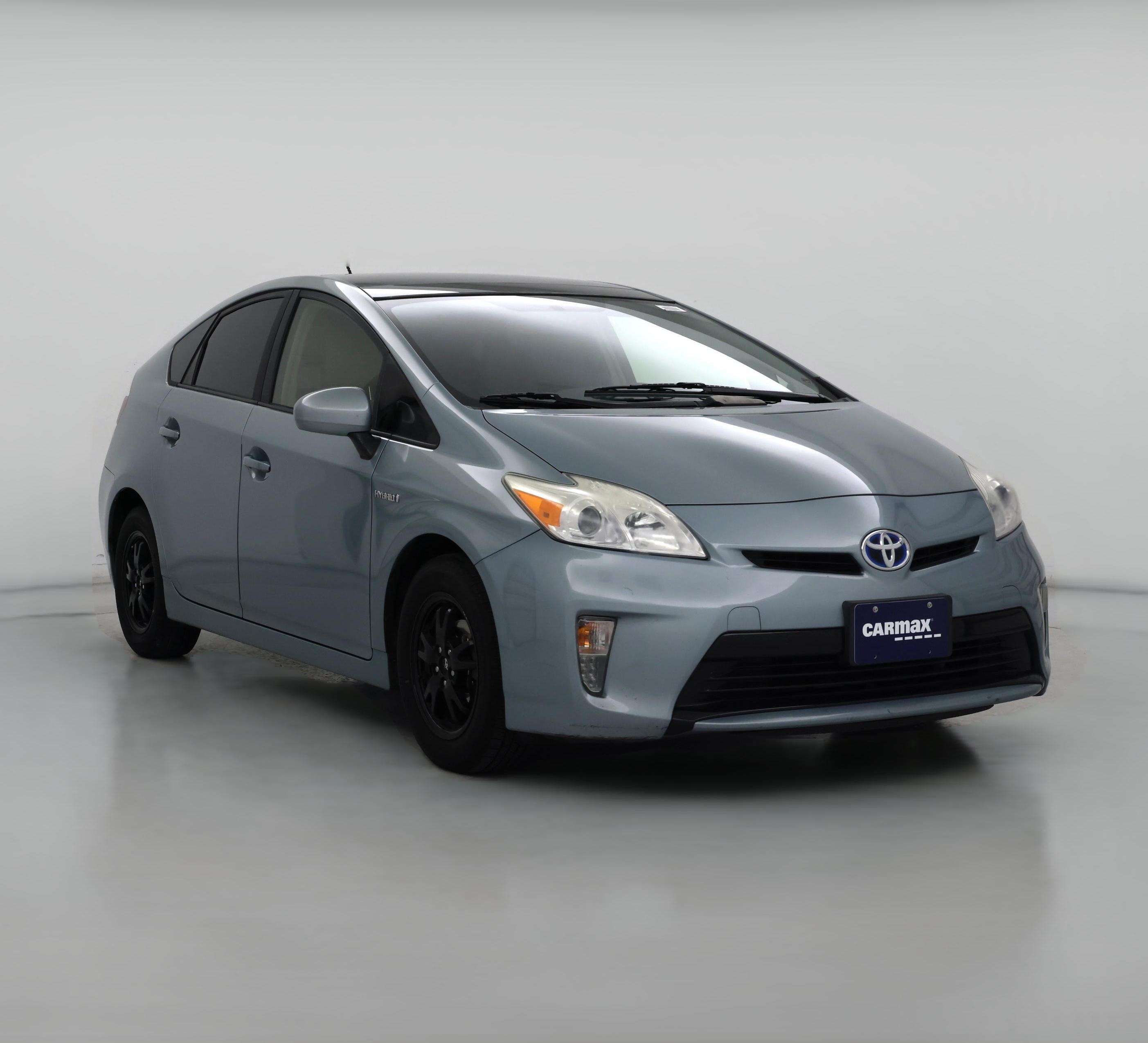 Thumbnail: 2014 Toyota Prius - 1