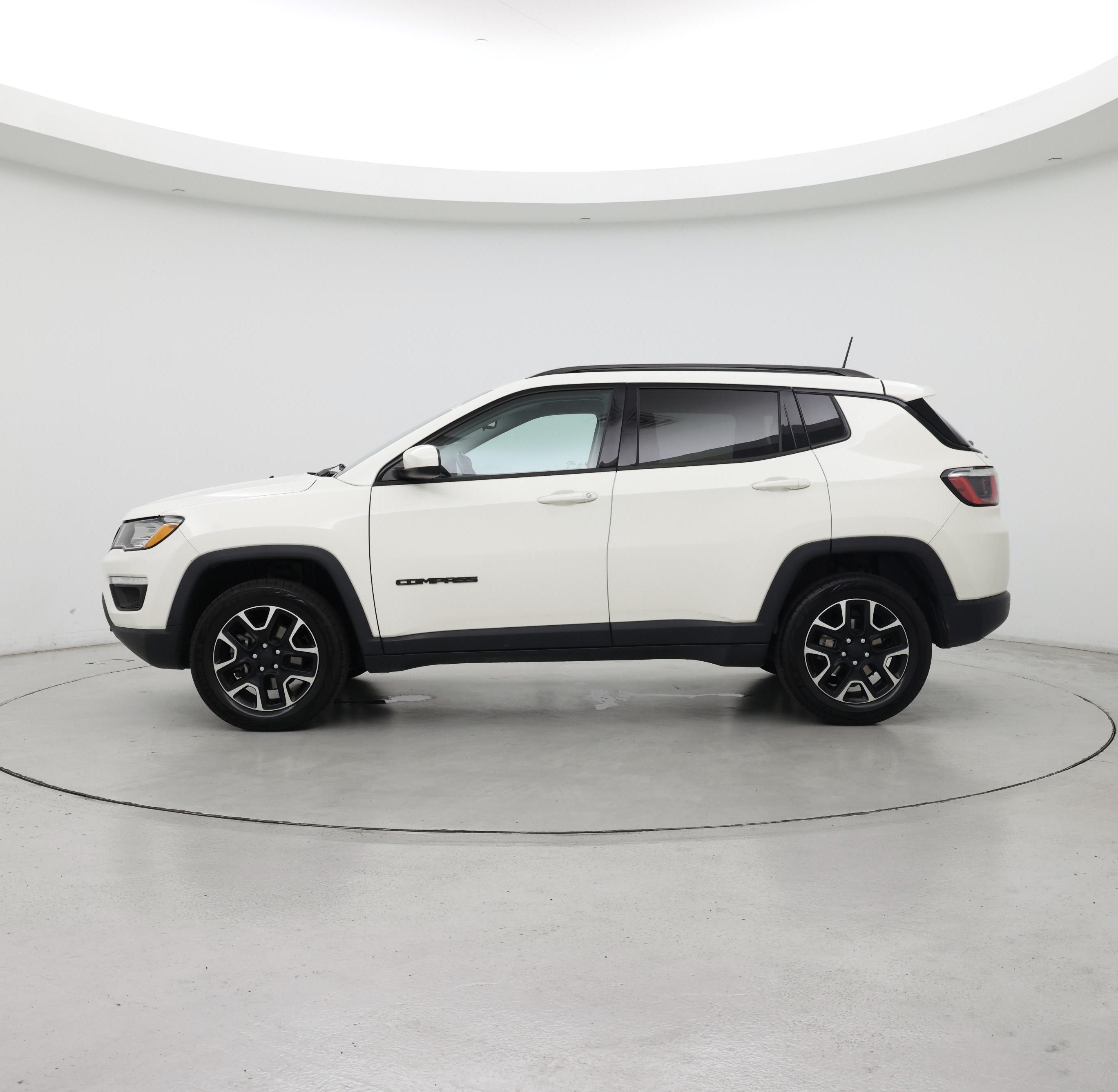 Thumbnail: 2020 Jeep Compass - 3