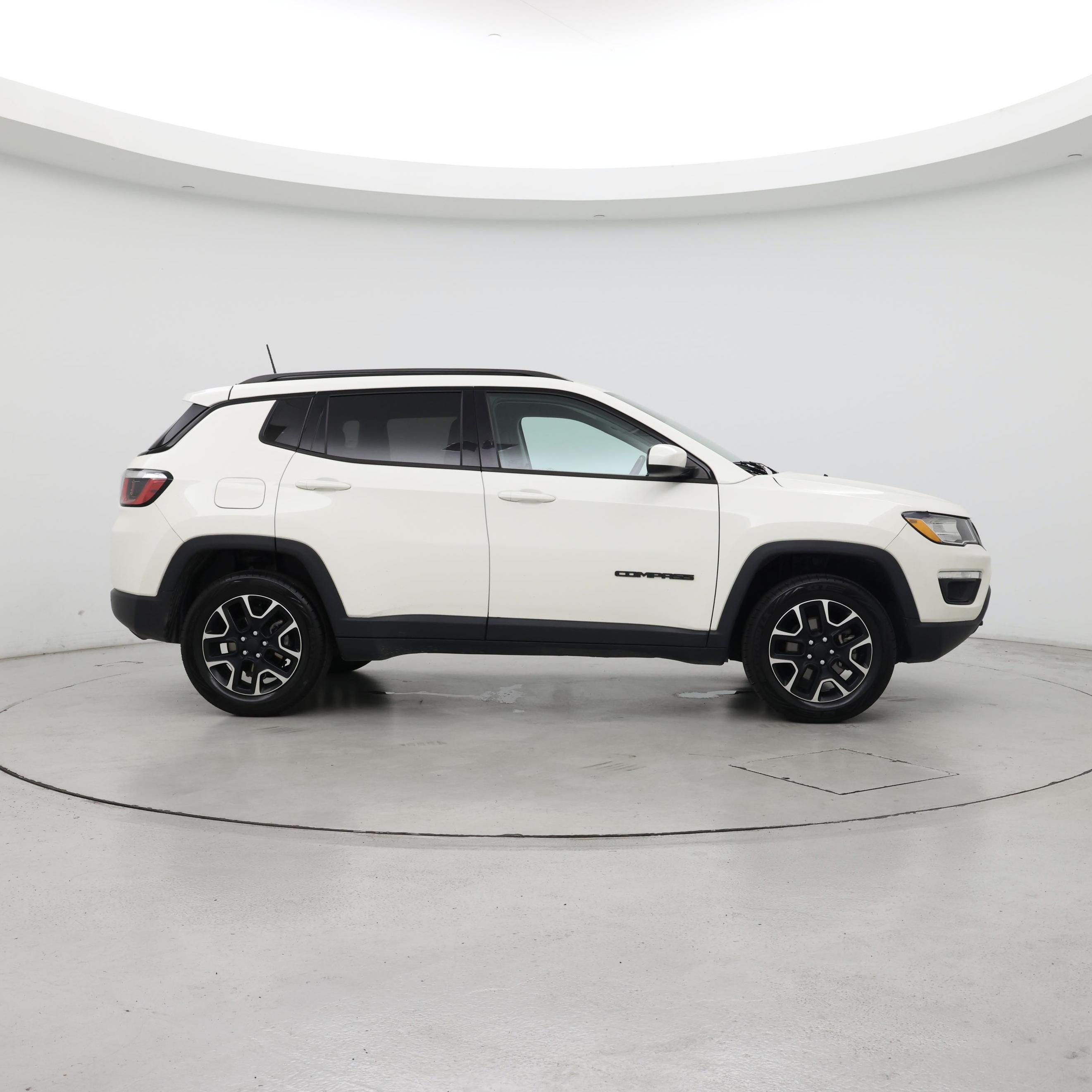 Thumbnail: 2020 Jeep Compass - 7