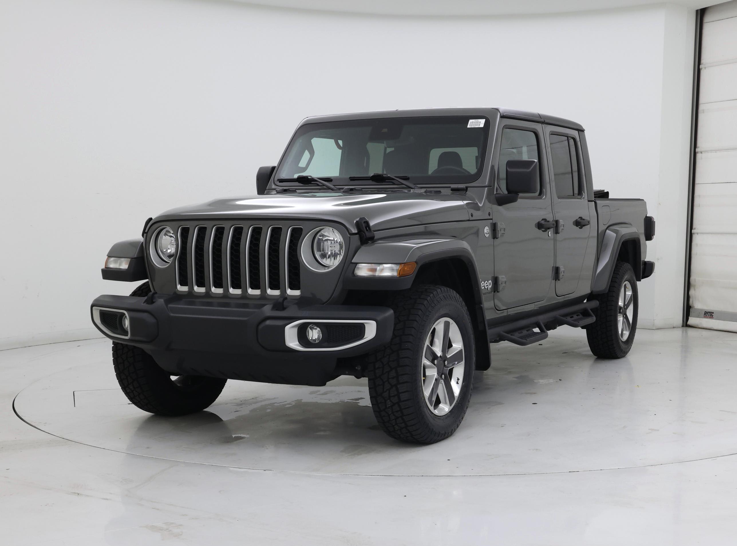 Thumbnail: 2021 Jeep Gladiator - 4