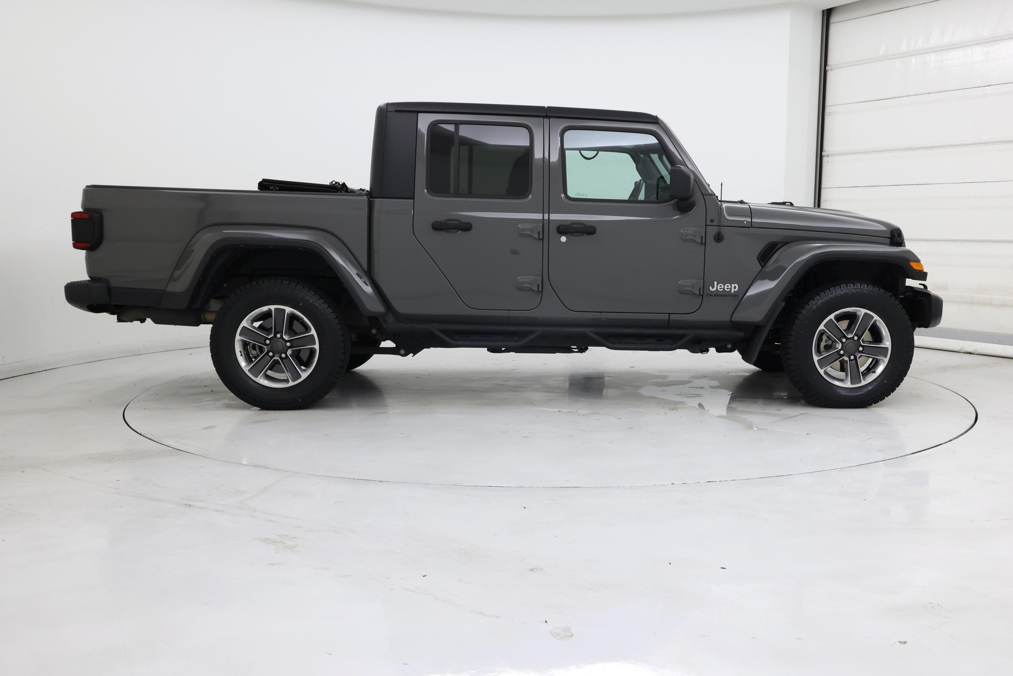 Thumbnail: 2021 Jeep Gladiator - 7