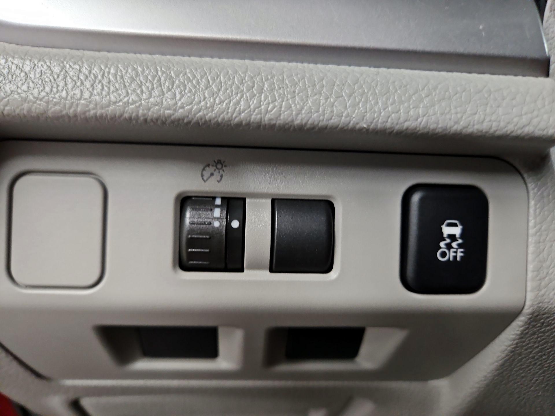 Thumbnail: 2015 Subaru Forester - 13