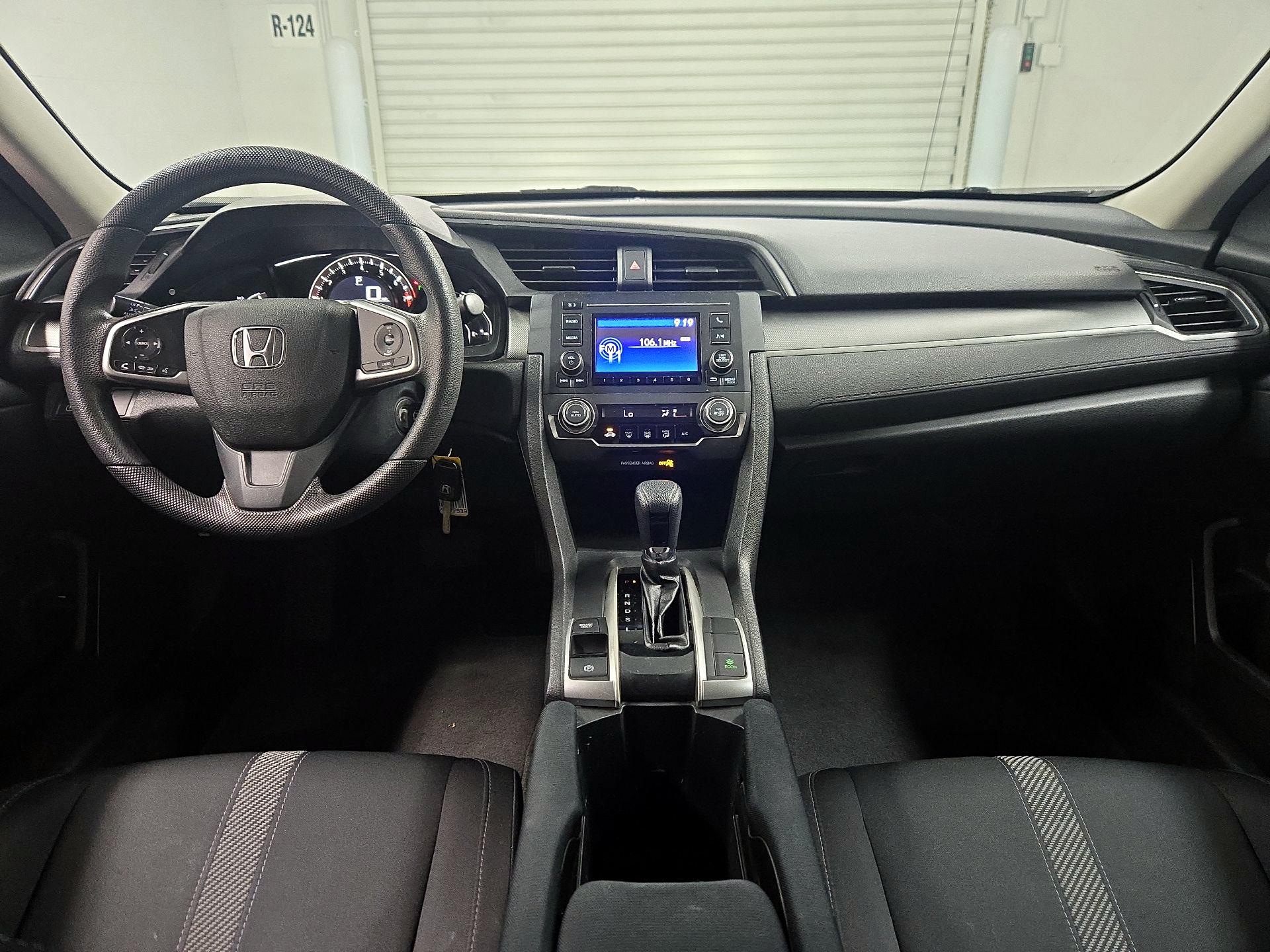 Thumbnail: 2016 Honda Civic - 9