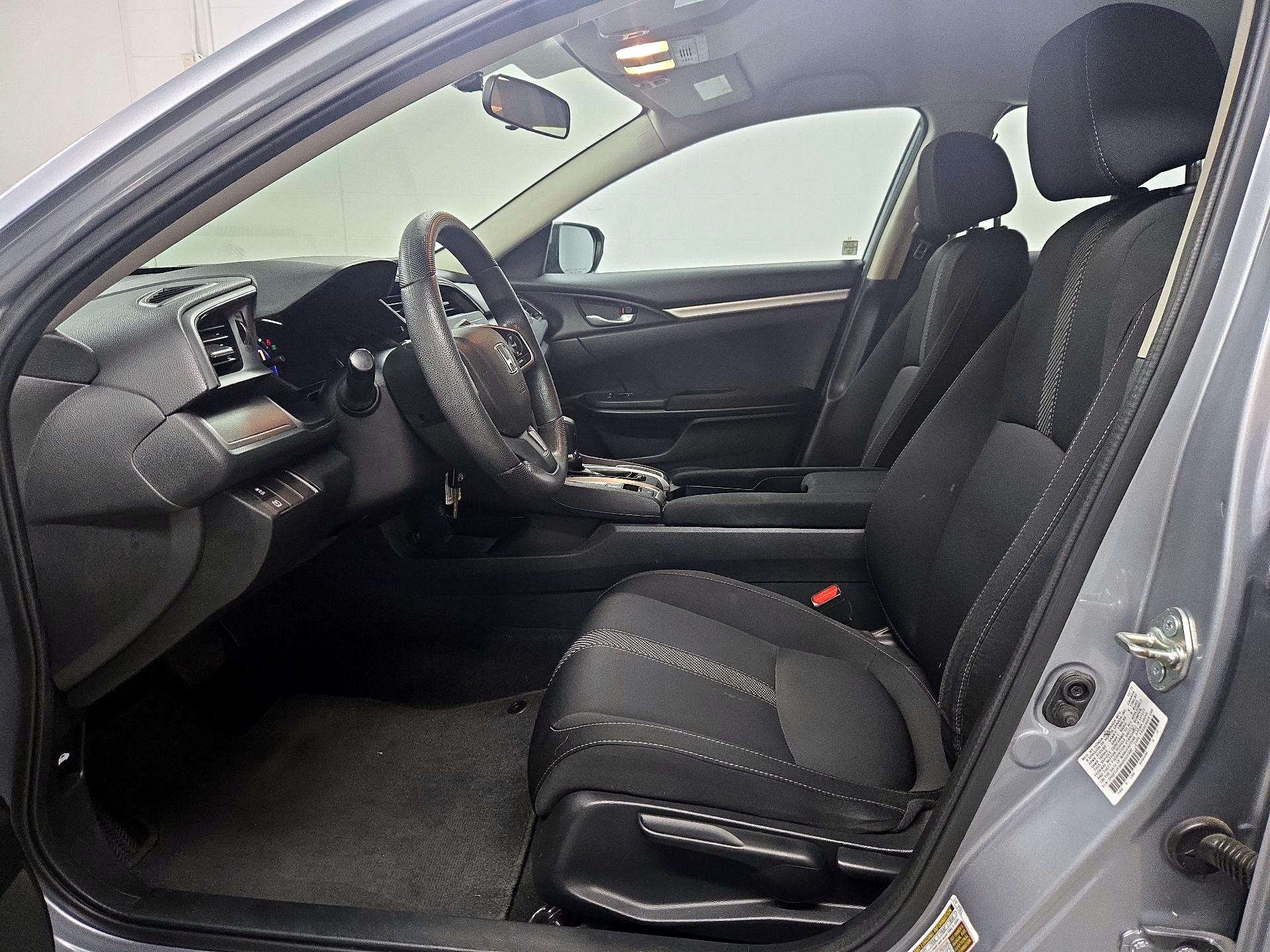 Thumbnail: 2016 Honda Civic - 11