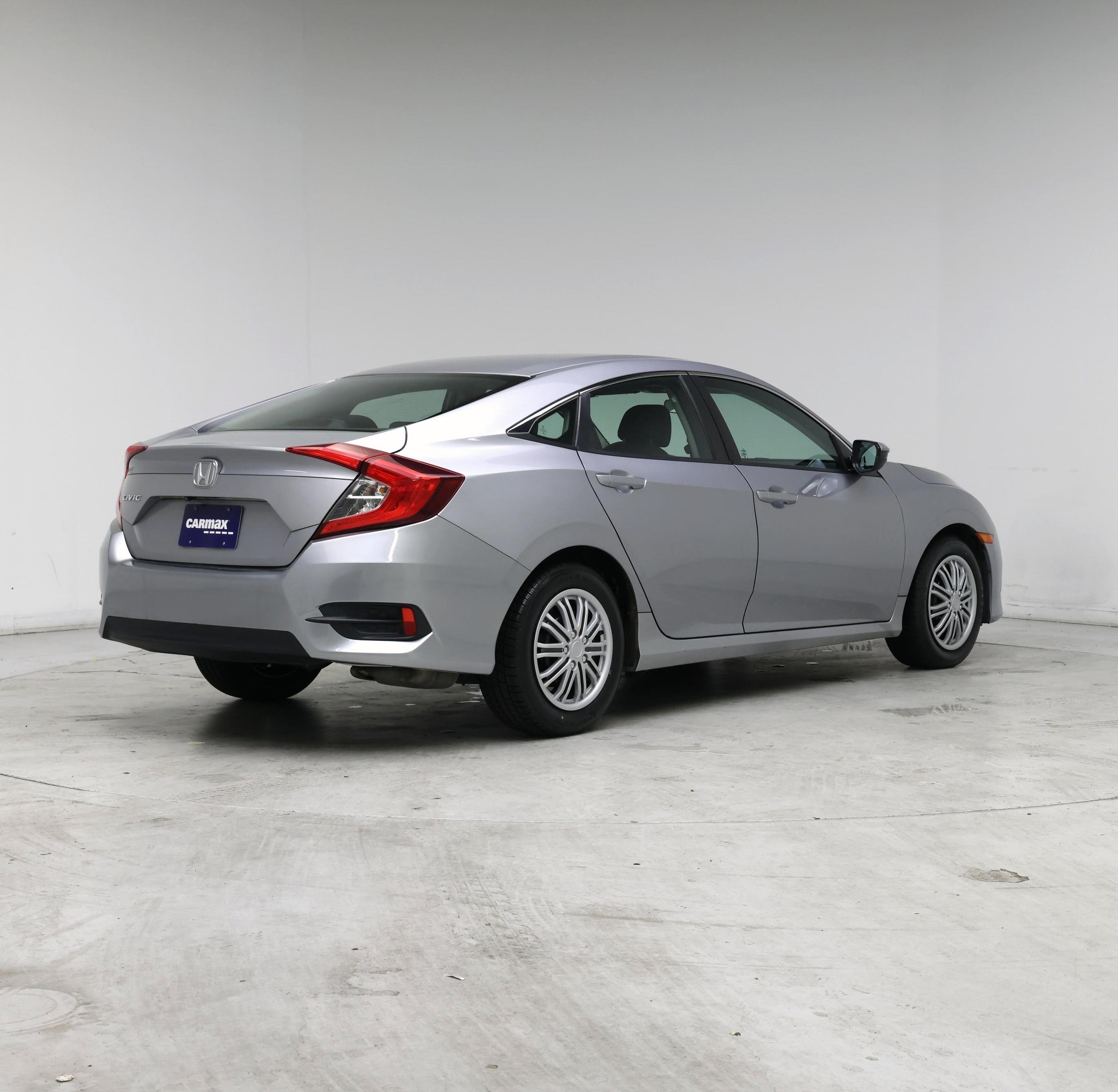 Thumbnail: 2016 Honda Civic - 8
