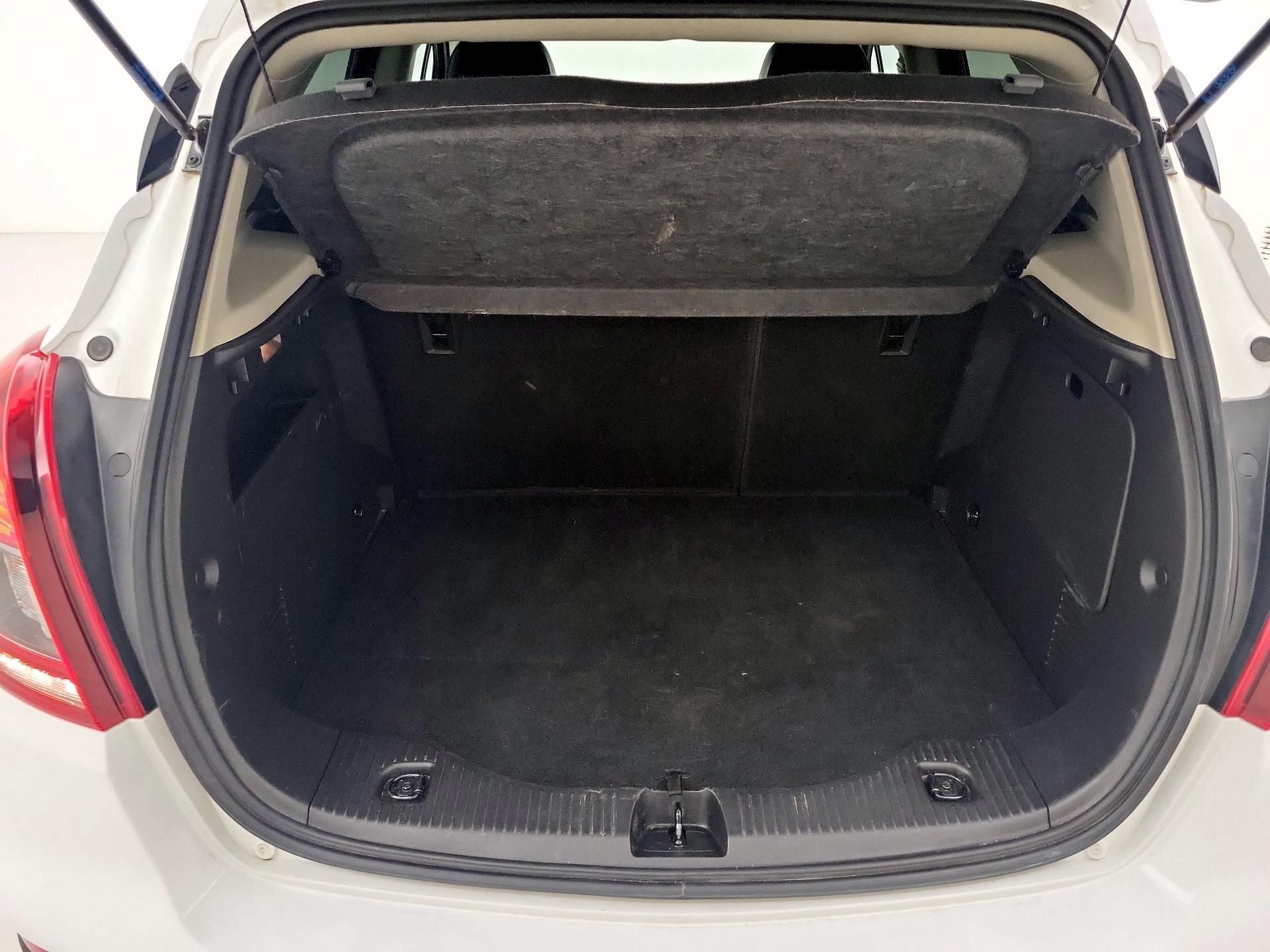 Thumbnail: 2021 Buick Encore - 20