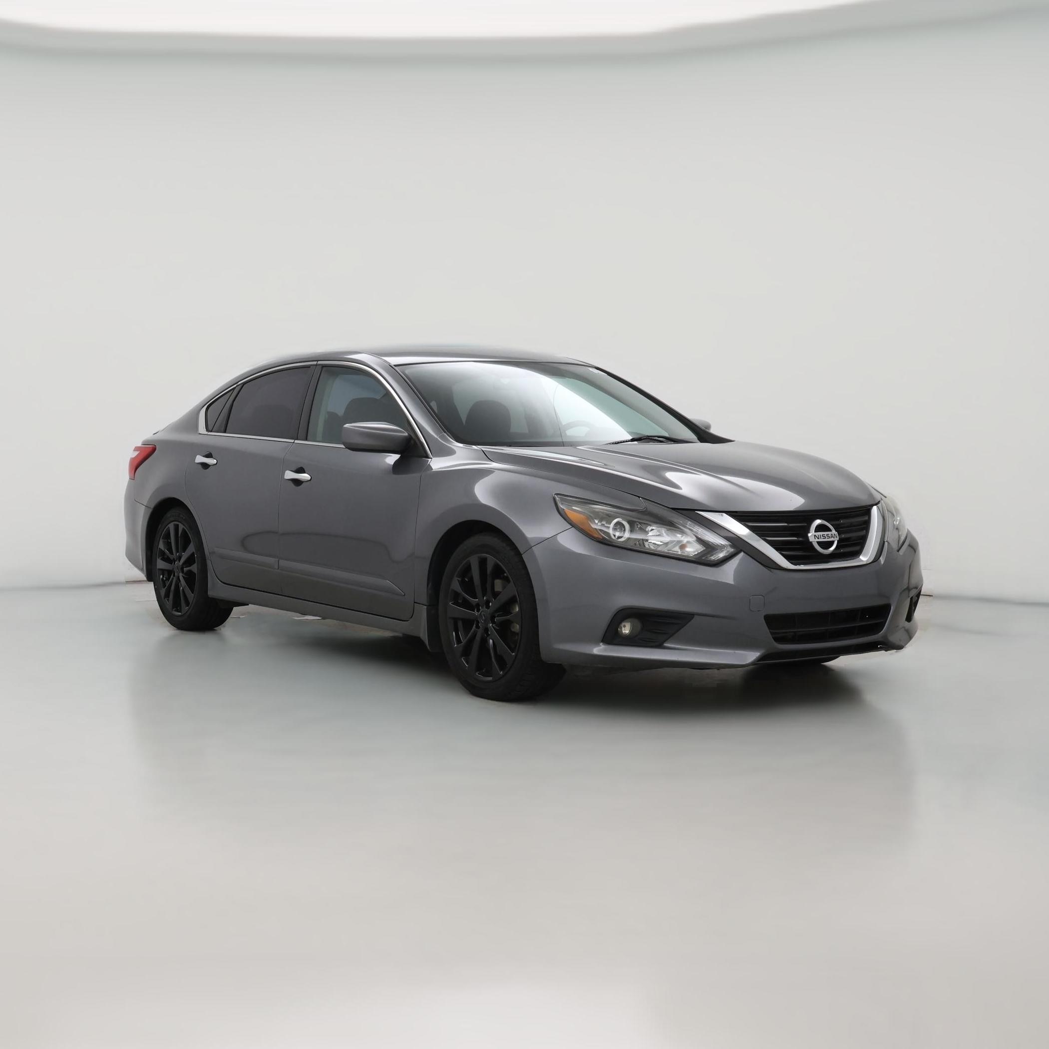 Thumbnail: 2016 Nissan Altima - 1