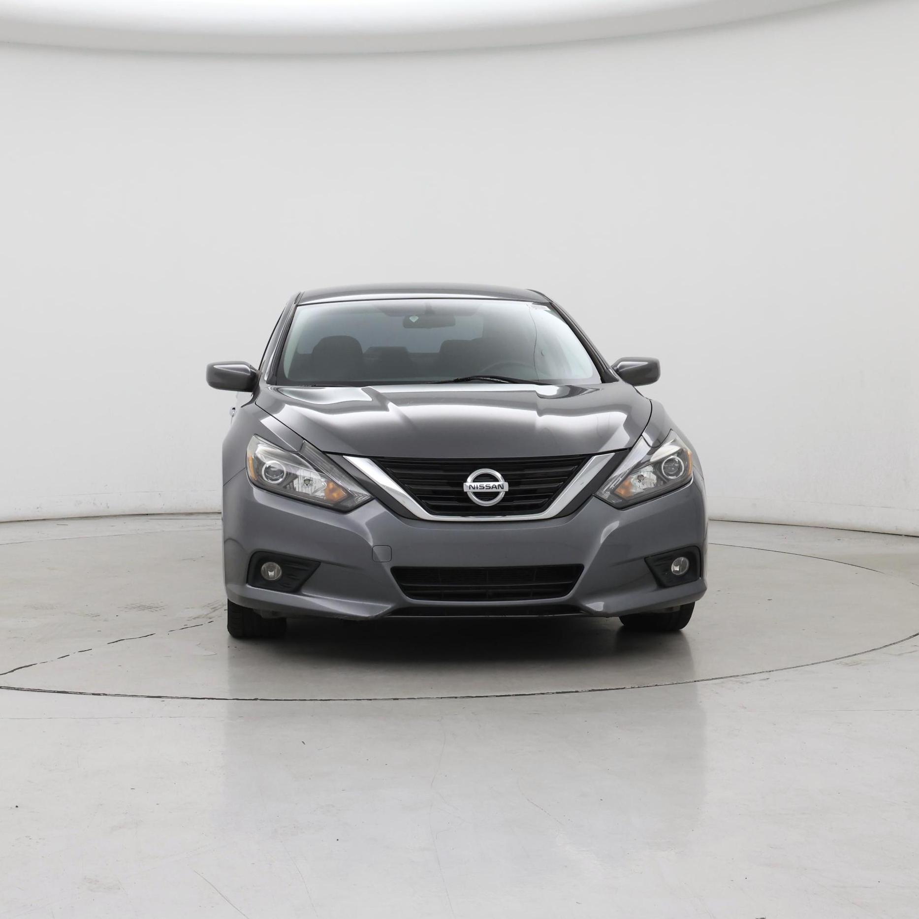 Thumbnail: 2016 Nissan Altima - 5