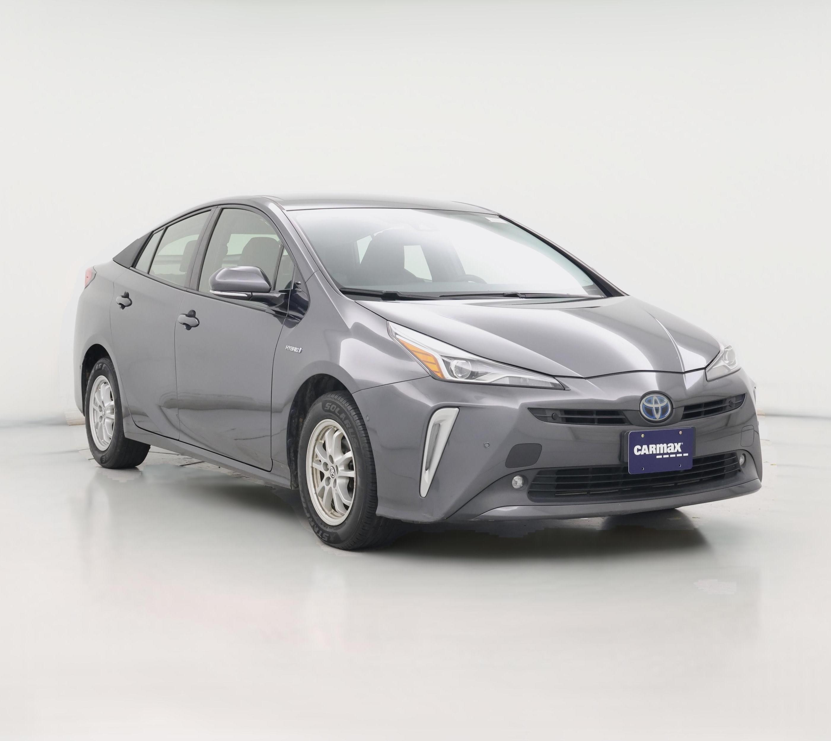 Thumbnail: 2019 Toyota Prius - 1