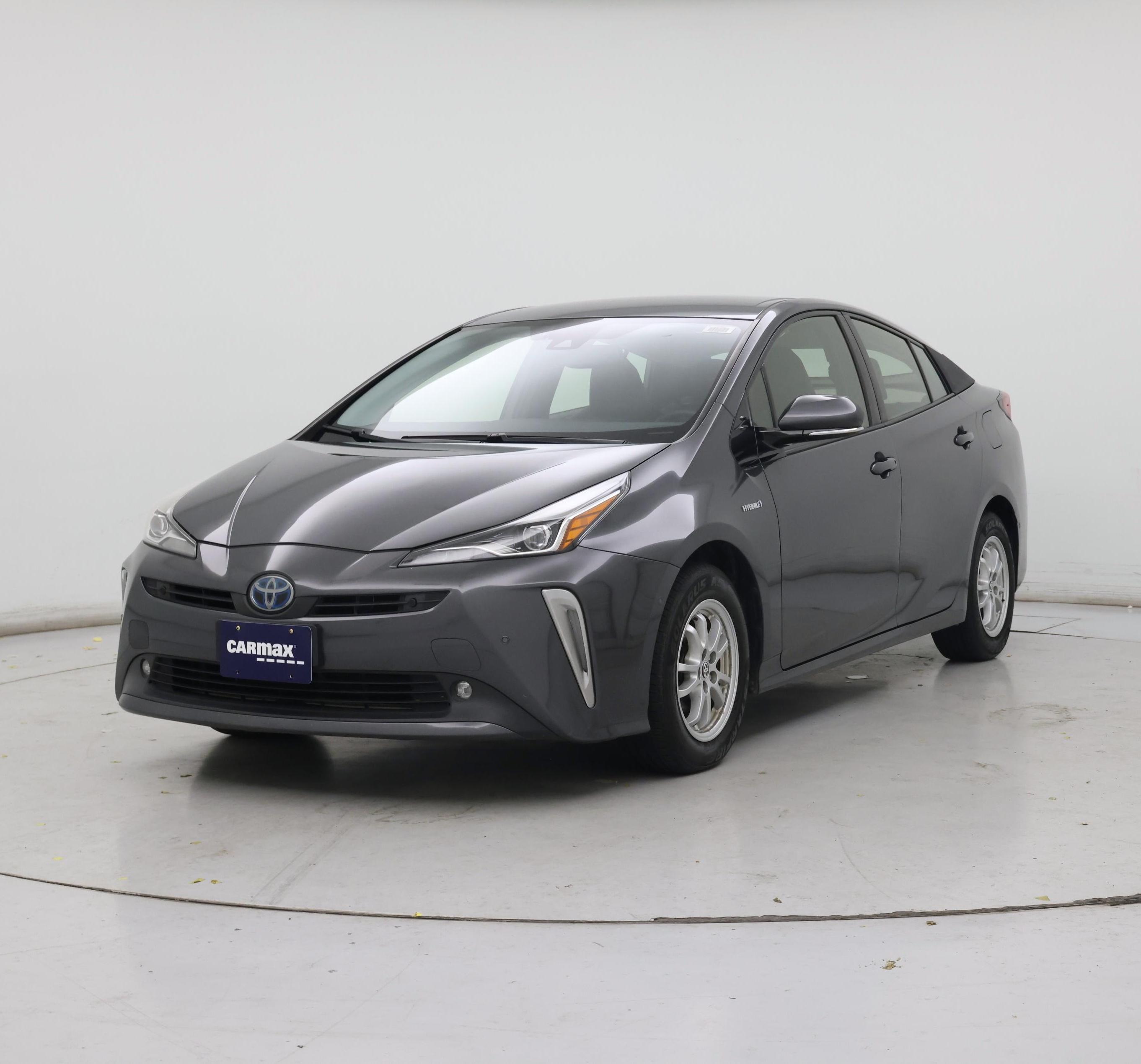 Thumbnail: 2019 Toyota Prius - 4
