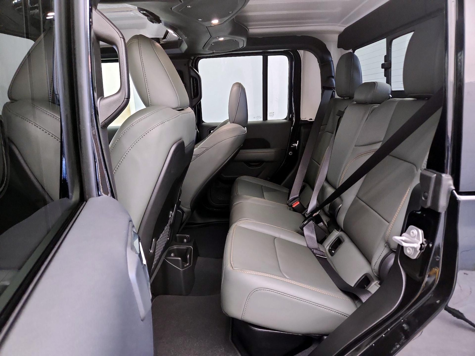 2025 Jeep Gladiator Mojave - Photo 20