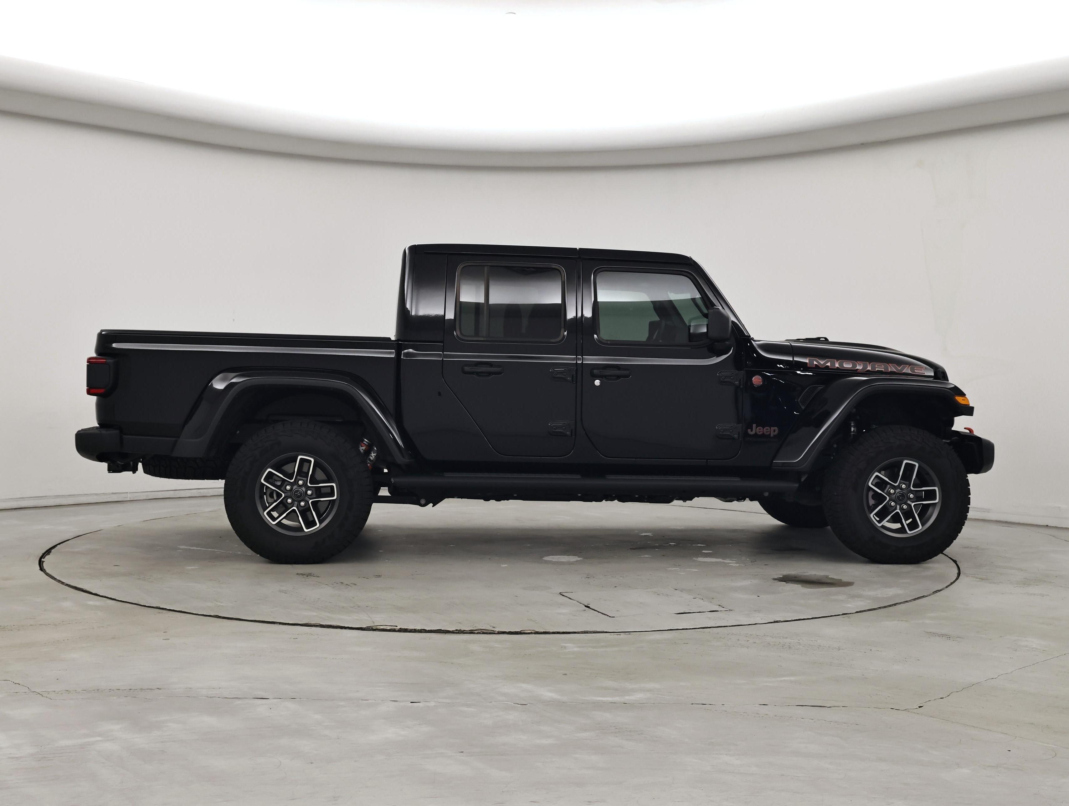 Thumbnail: 2025 Jeep Gladiator - 7