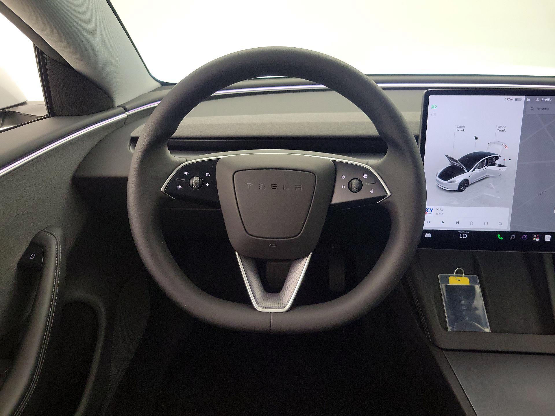 Thumbnail: 2024 Tesla Model 3 - 10