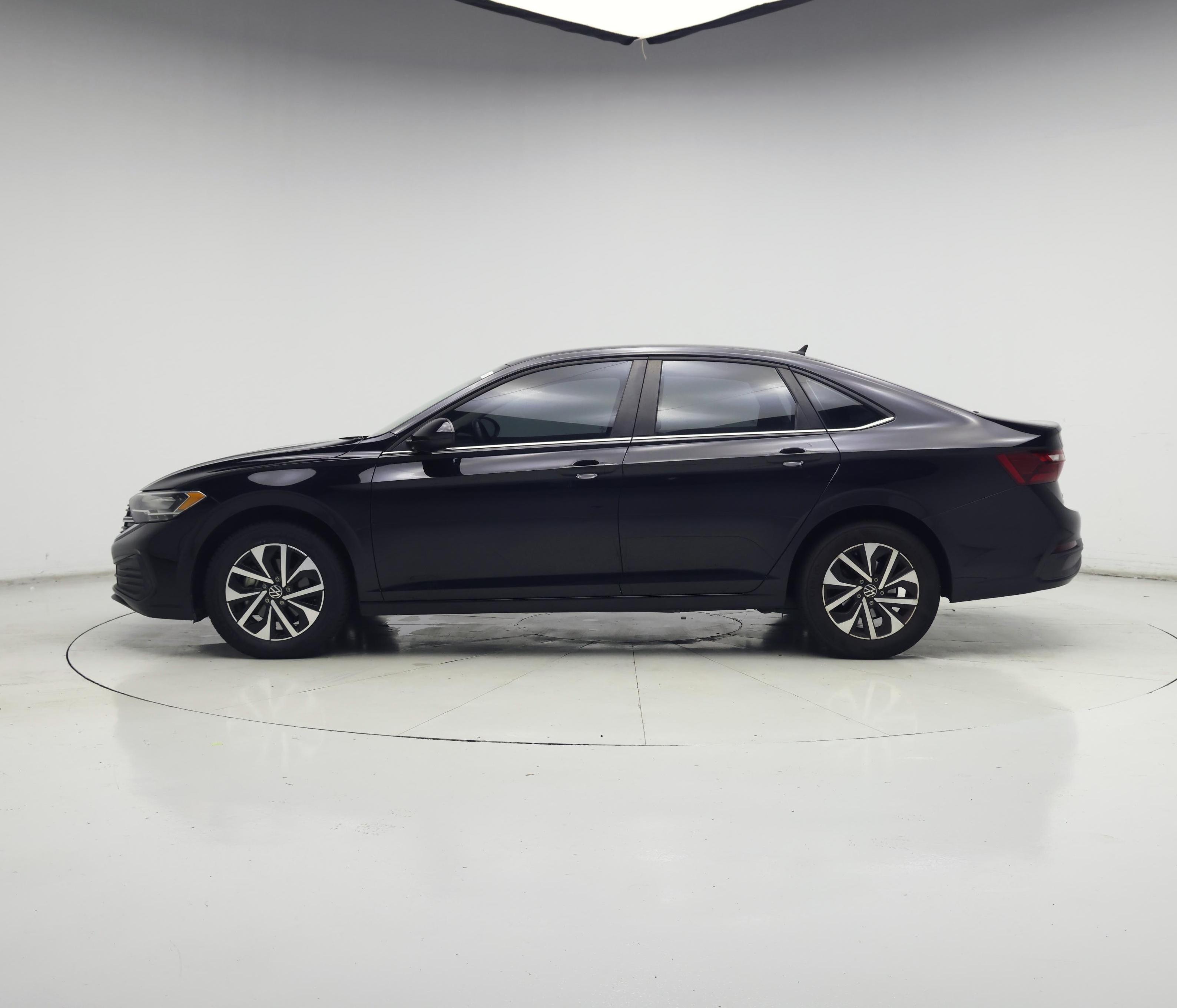 Thumbnail: 2023 Volkswagen Jetta - 3