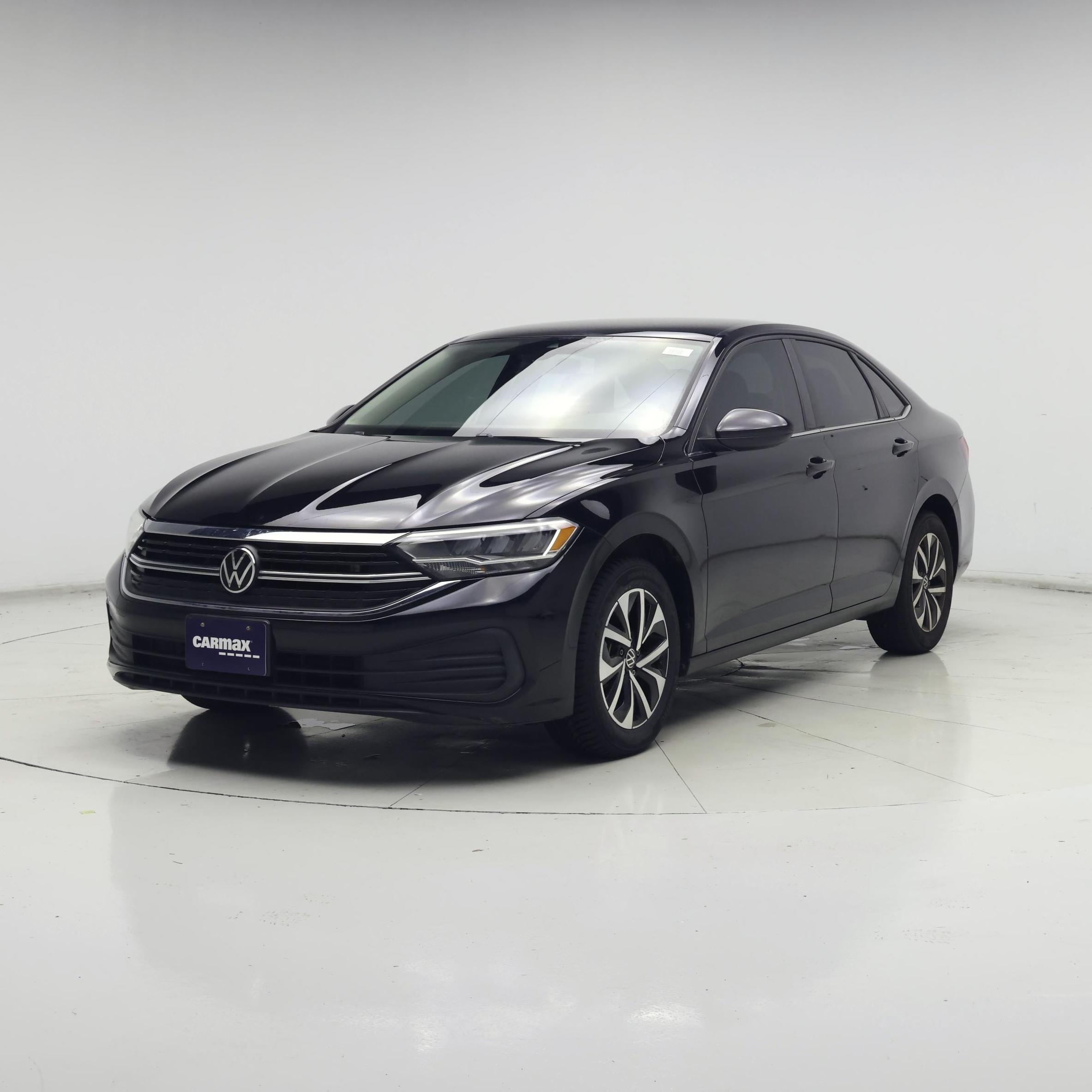 Thumbnail: 2023 Volkswagen Jetta - 4