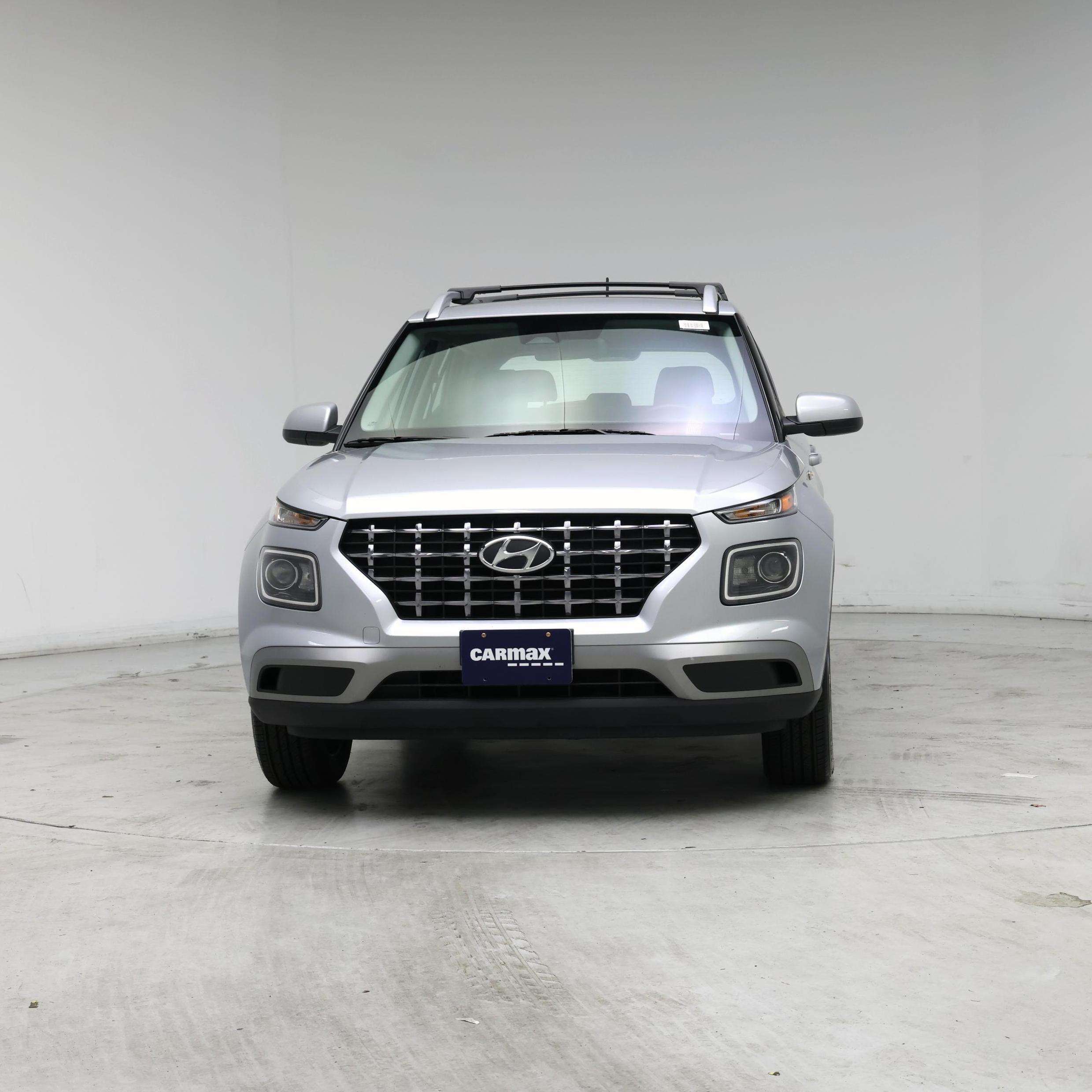 Thumbnail: 2023 Hyundai Venue - 5