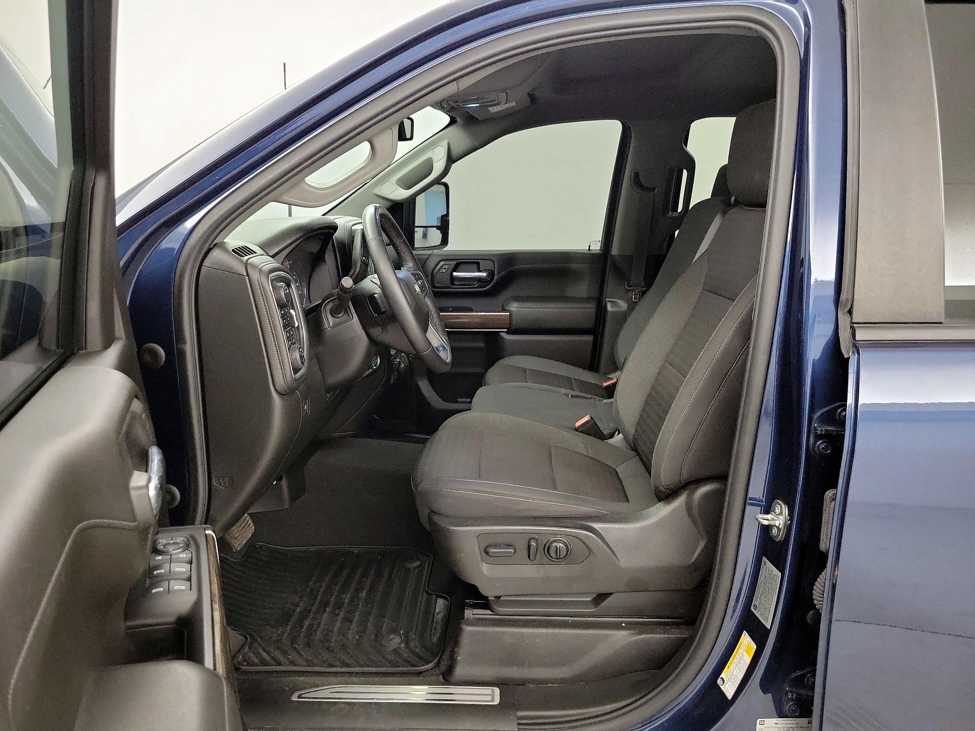 Thumbnail: 2022 Chevrolet Silverado 2500 - 11