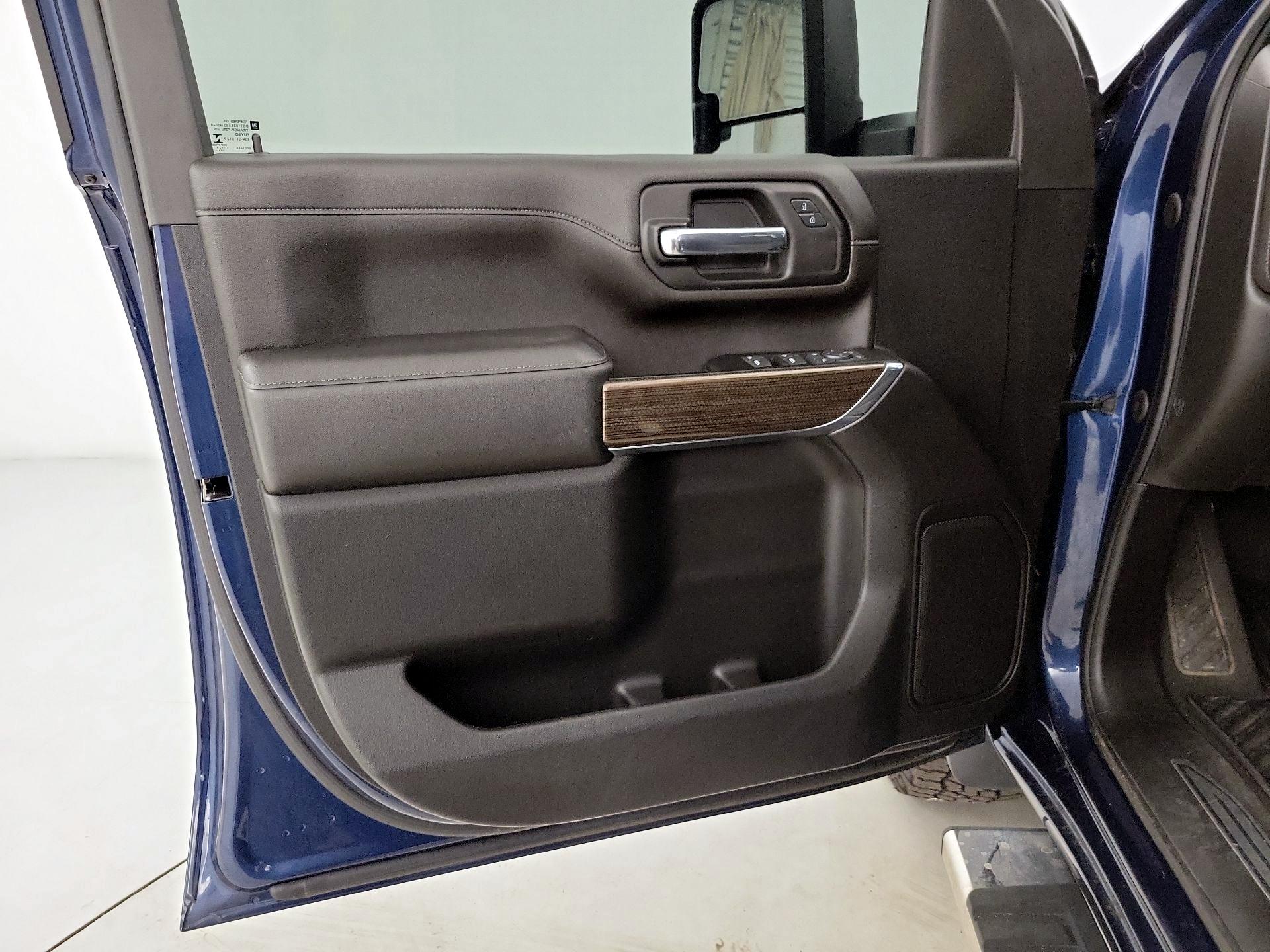 Thumbnail: 2022 Chevrolet Silverado 2500 - 12
