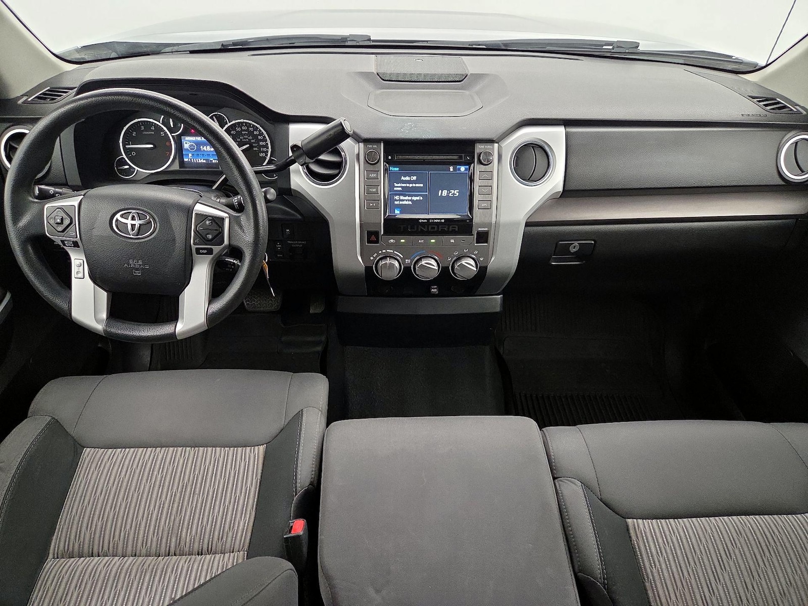 2017 Toyota Tundra SR5 - Photo 10