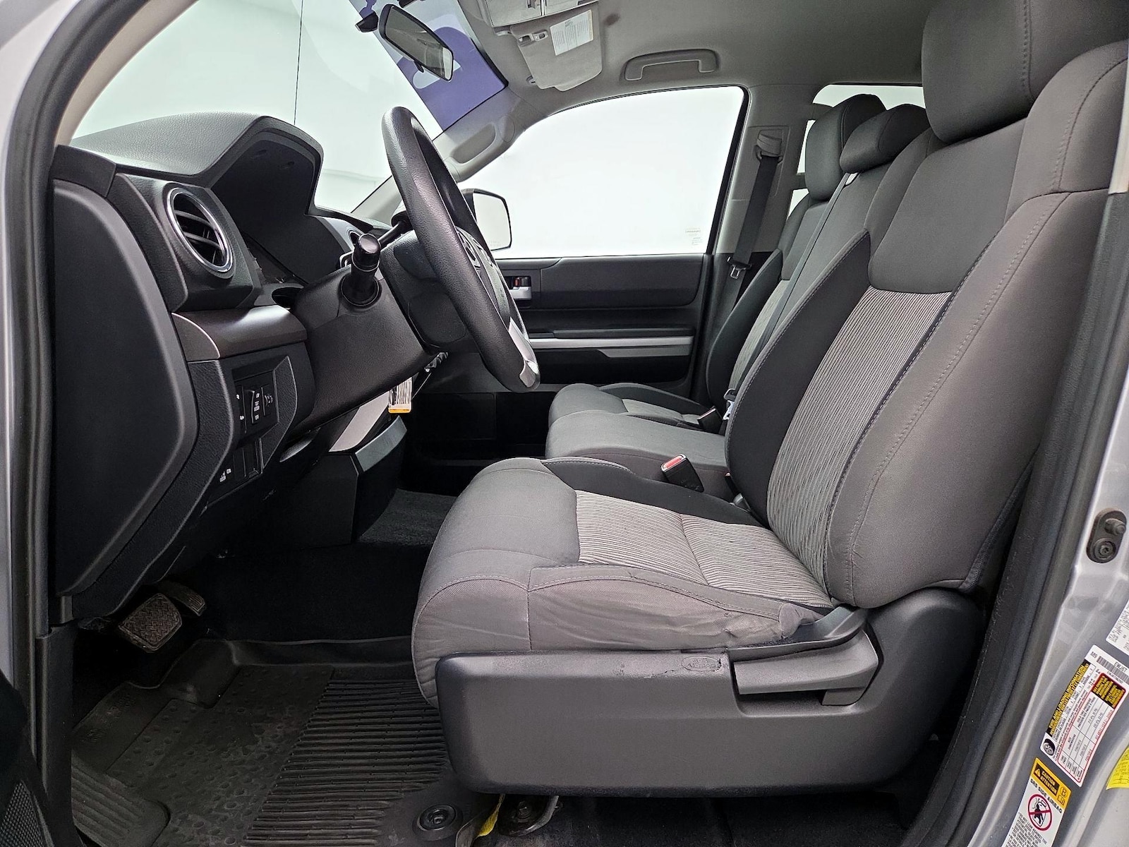 2017 Toyota Tundra SR5 - Photo 12