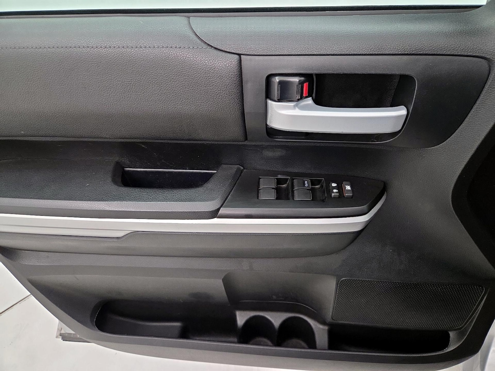 2017 Toyota Tundra SR5 - Photo 13