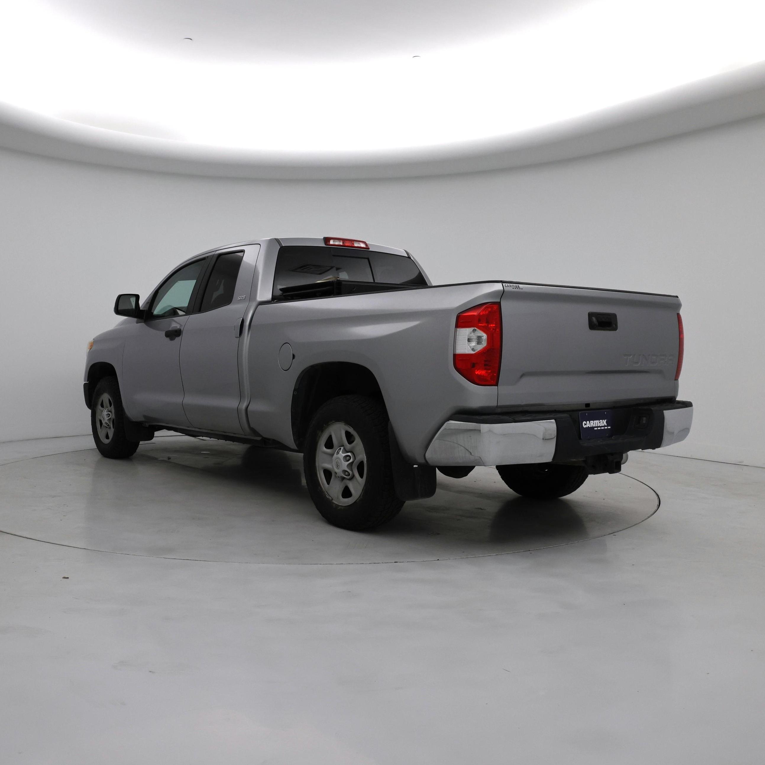 Thumbnail: 2017 Toyota Tundra - 2
