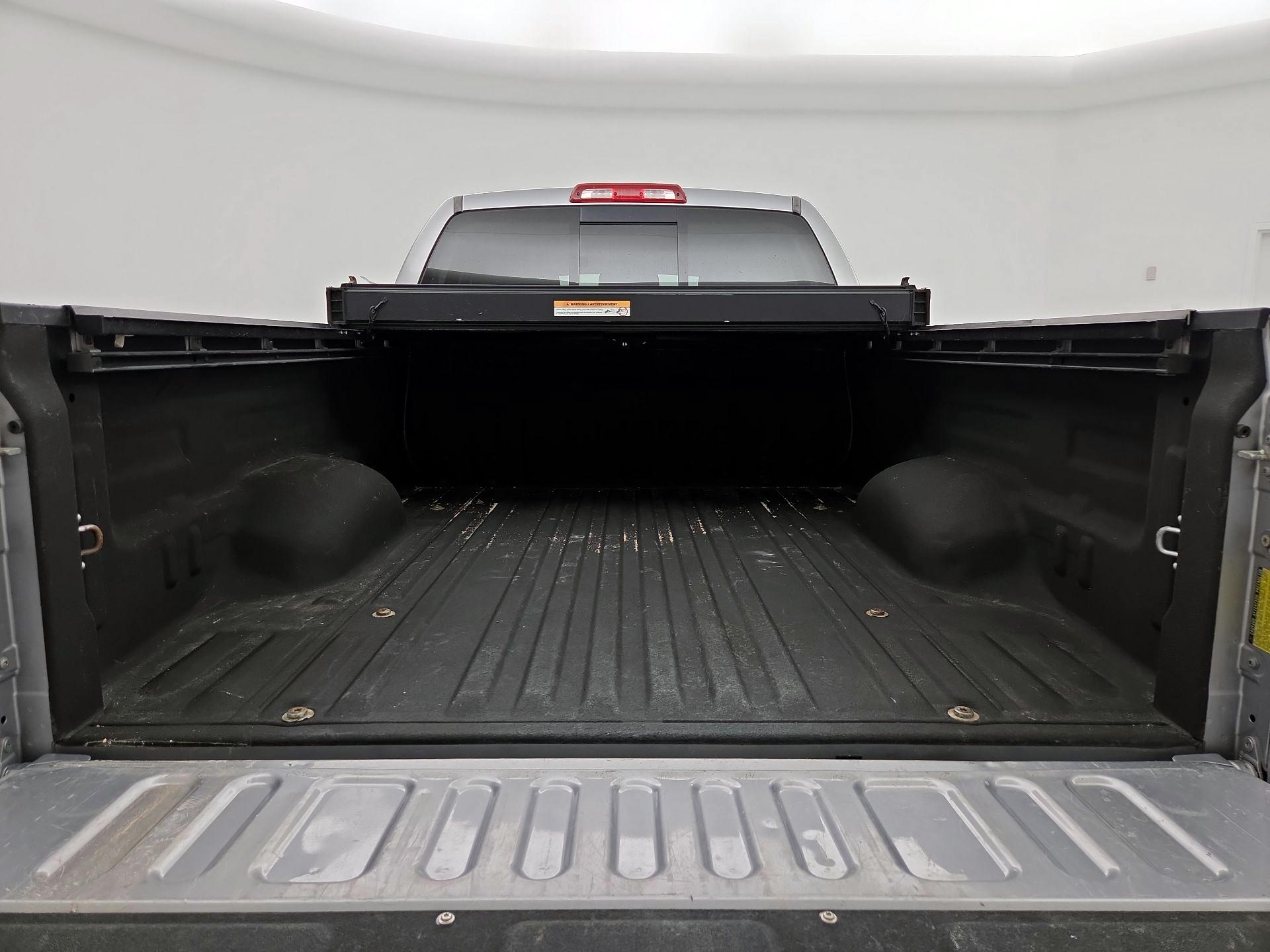 Thumbnail: 2017 Toyota Tundra - 20