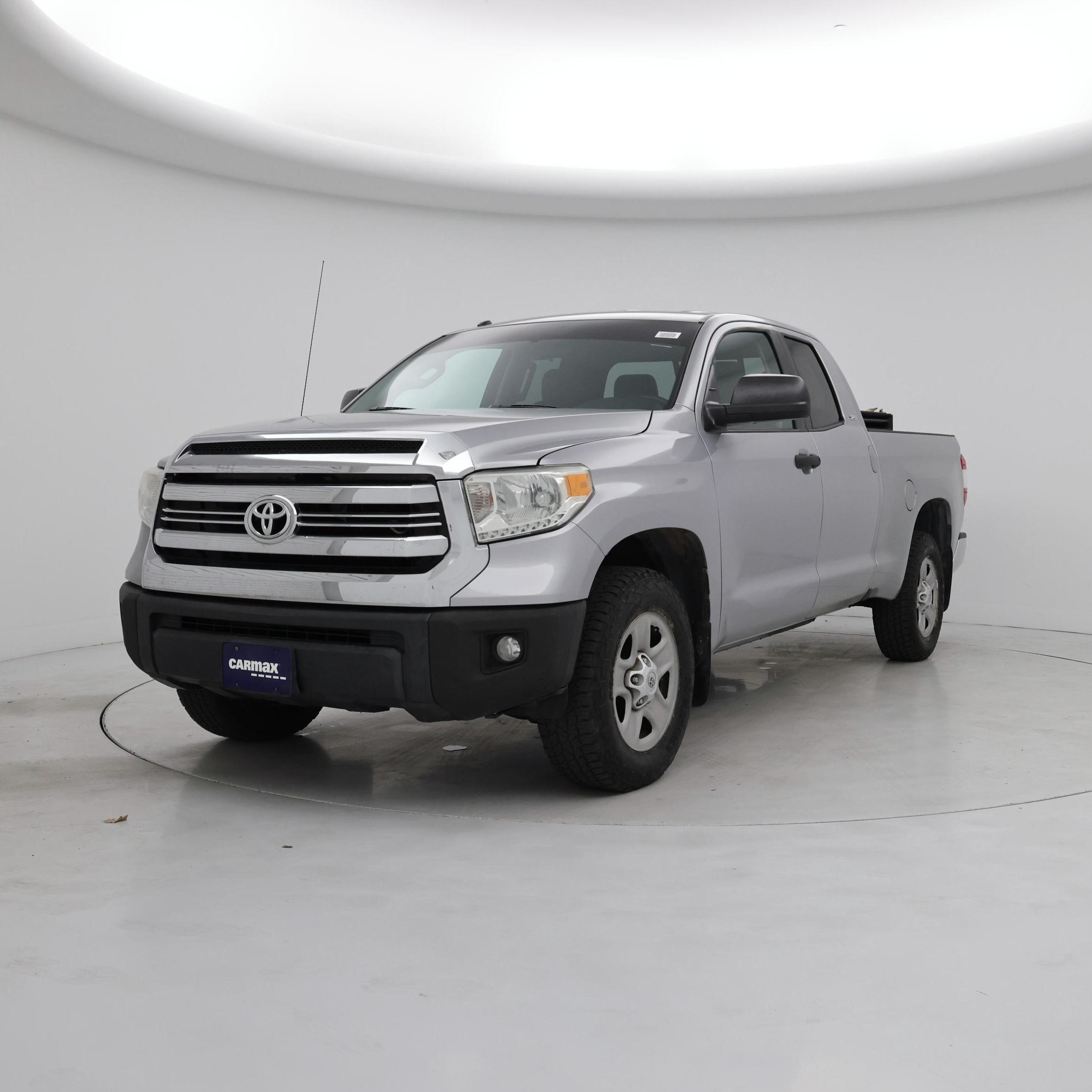 Thumbnail: 2017 Toyota Tundra - 4