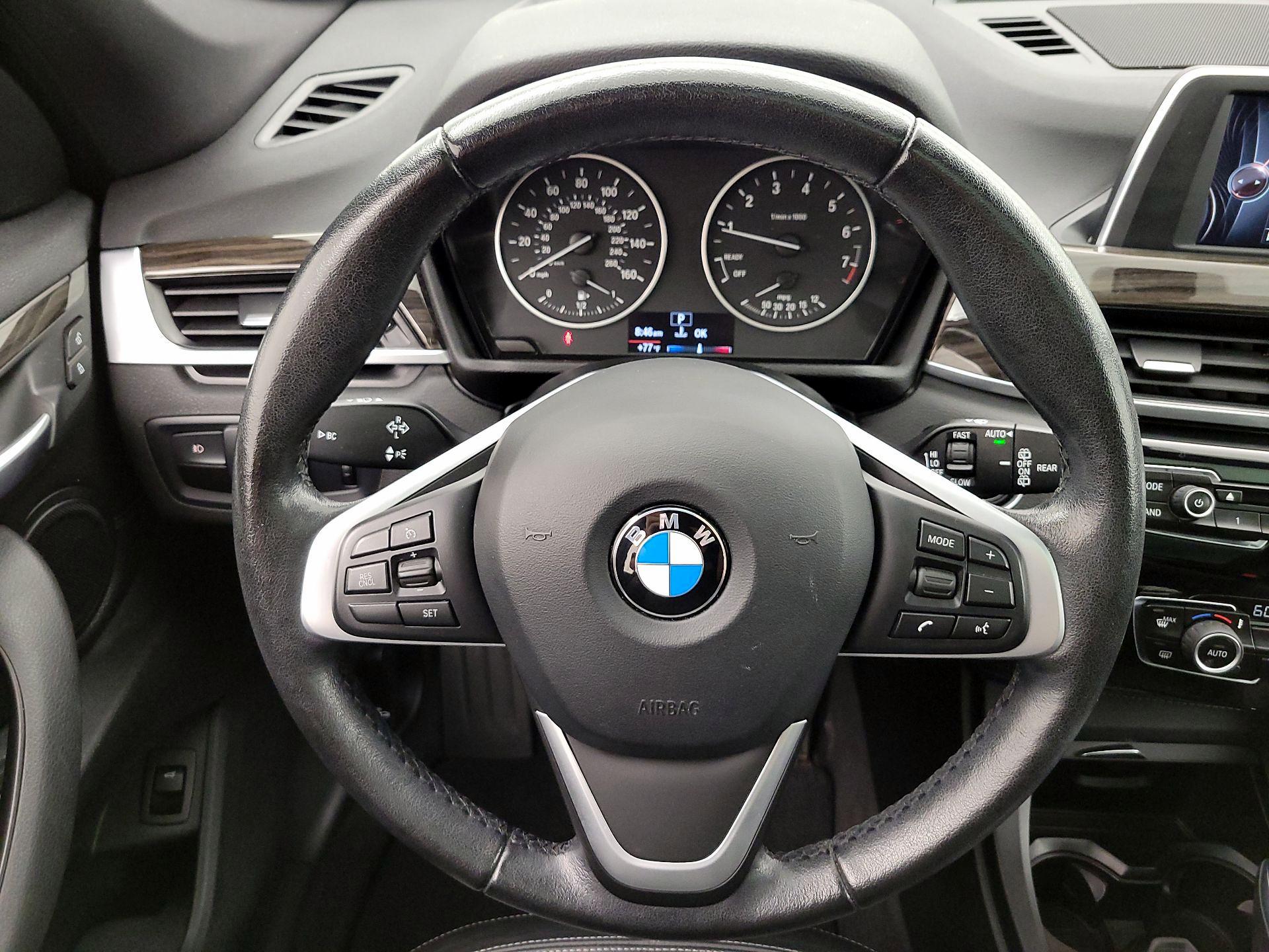 Thumbnail: 2017 BMW X1 - 10