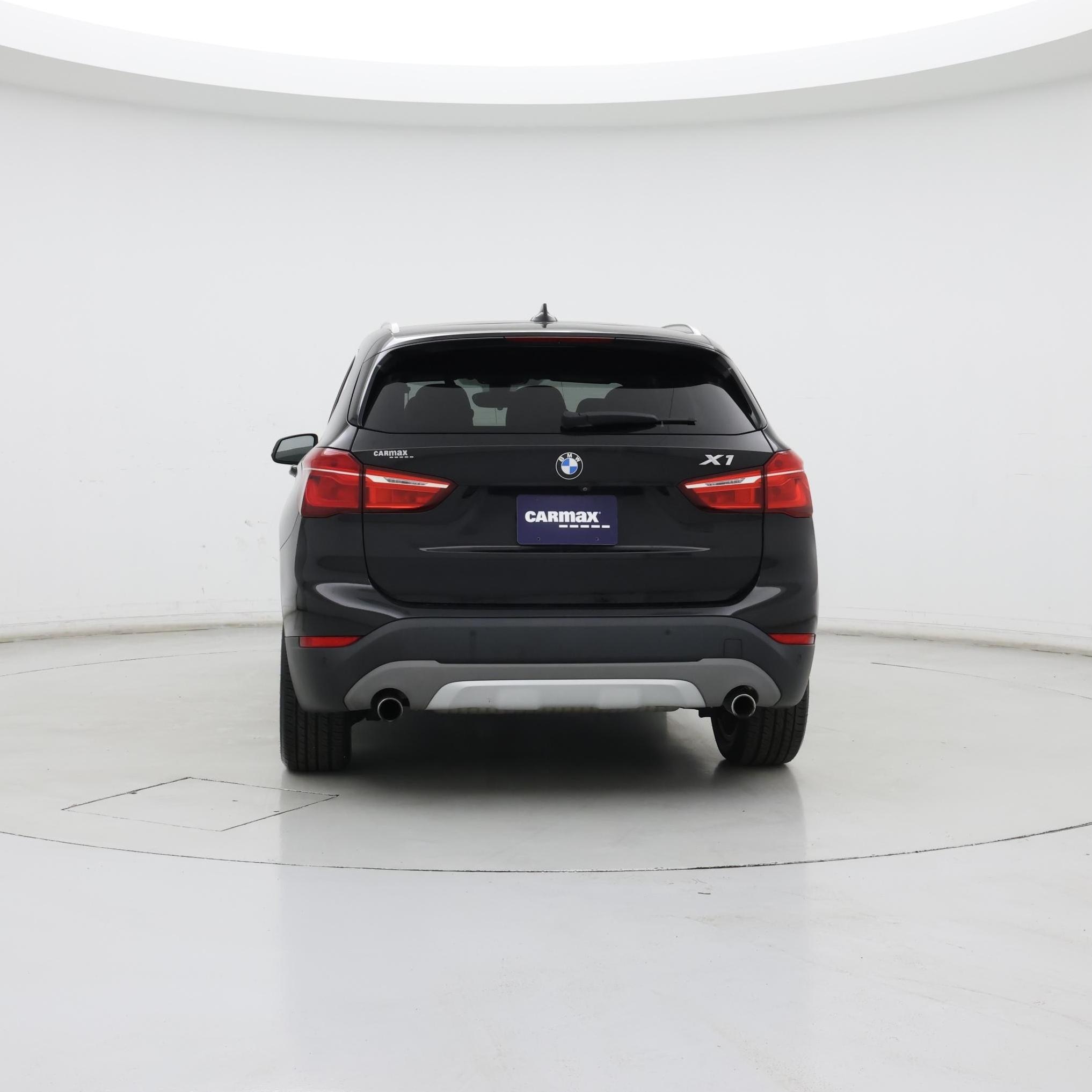 Thumbnail: 2017 BMW X1 - 6