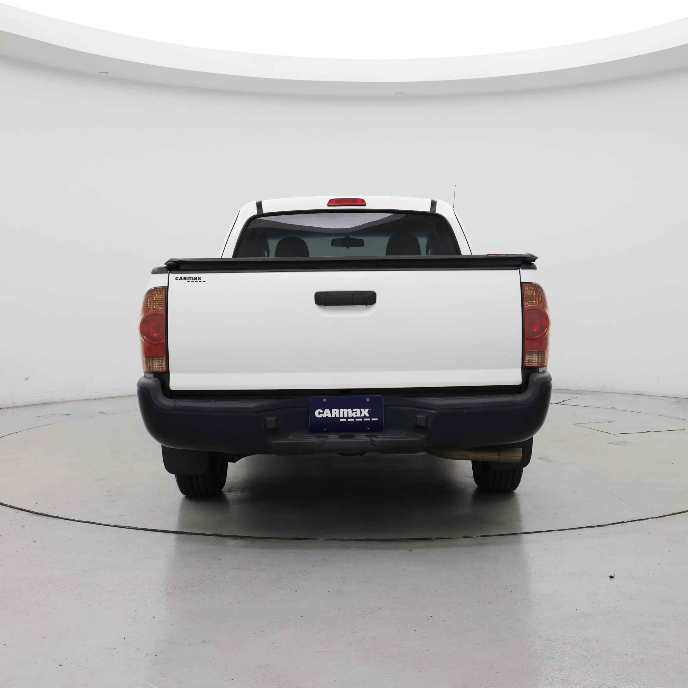 Thumbnail: 2015 Toyota Tacoma - 6