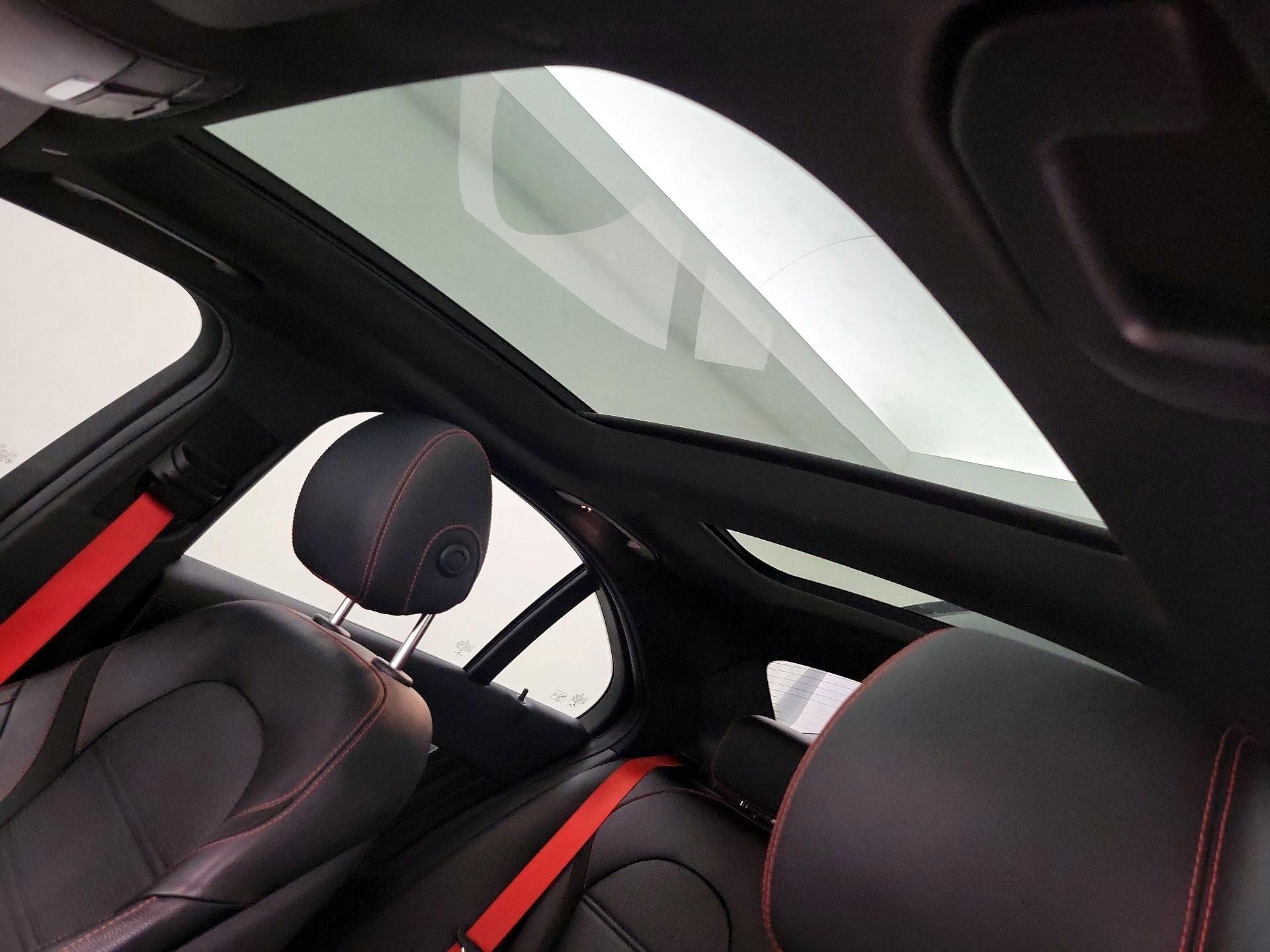 Thumbnail: 2020 Mercedes-Benz C-Class - 20