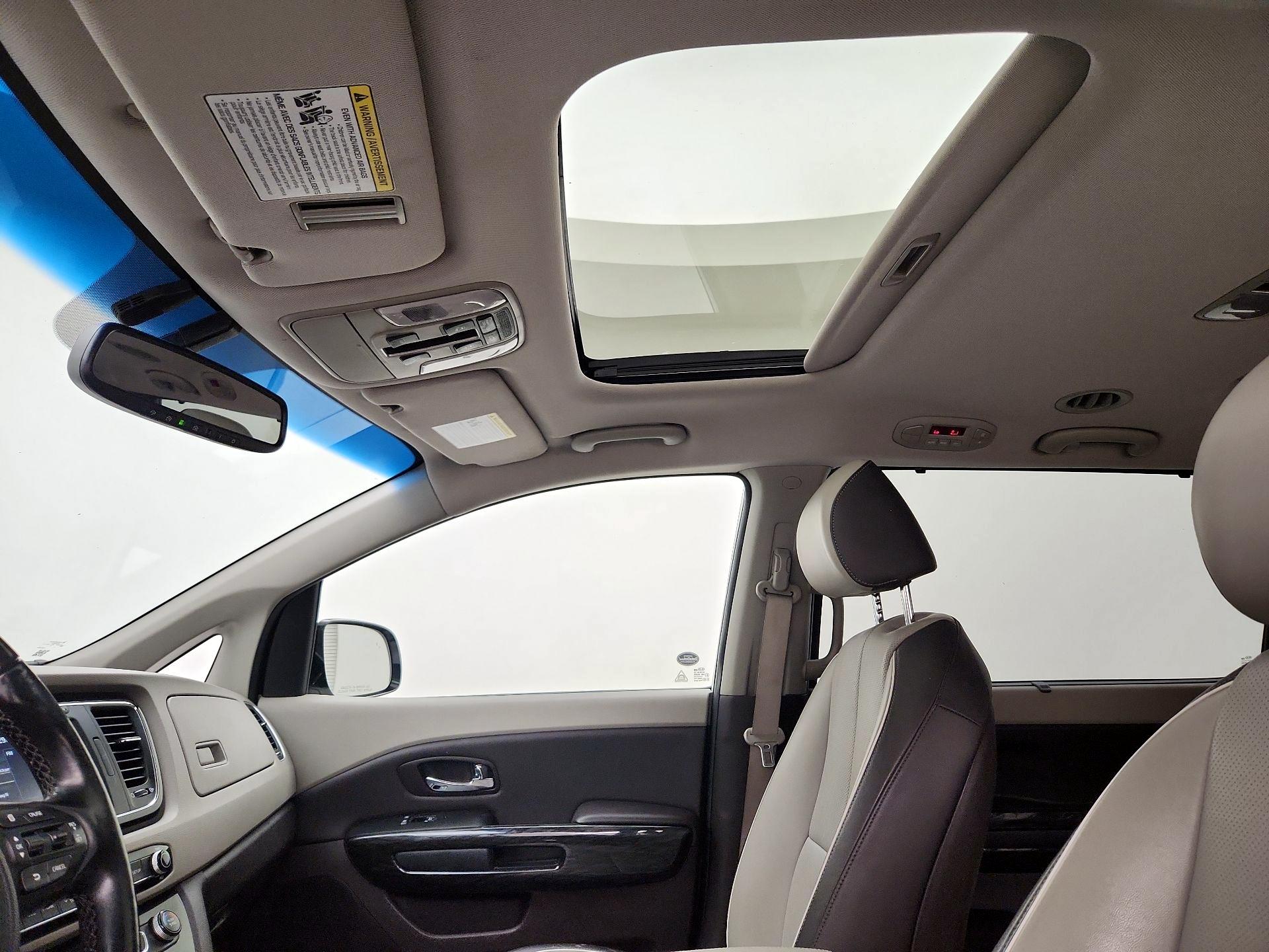 Thumbnail: 2016 Kia Sedona - 19